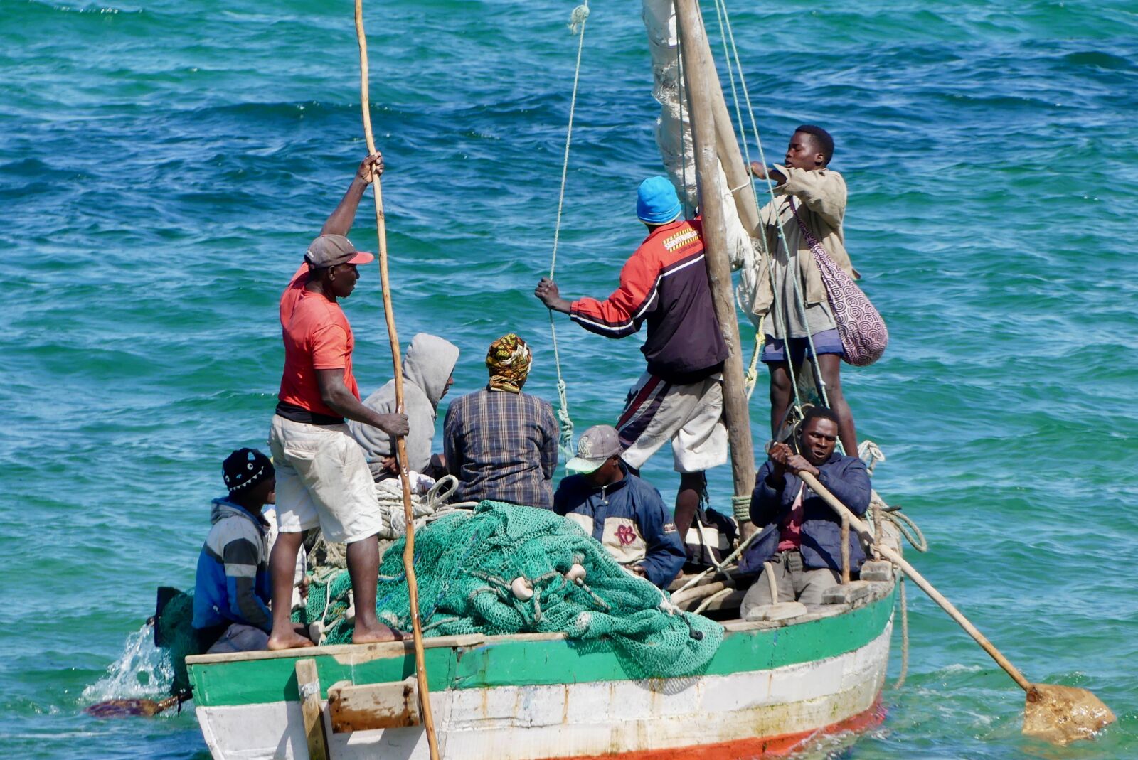 Panasonic Lumix DMC-FZ300 sample photo. Fishing boat, fishermen, boat photography