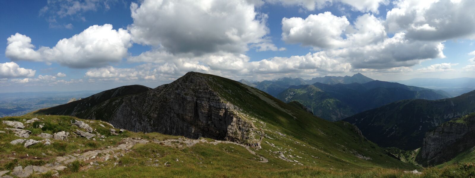iPhone 5c back camera 4.12mm f/2.4 sample photo. Mountains, tatry, the high photography
