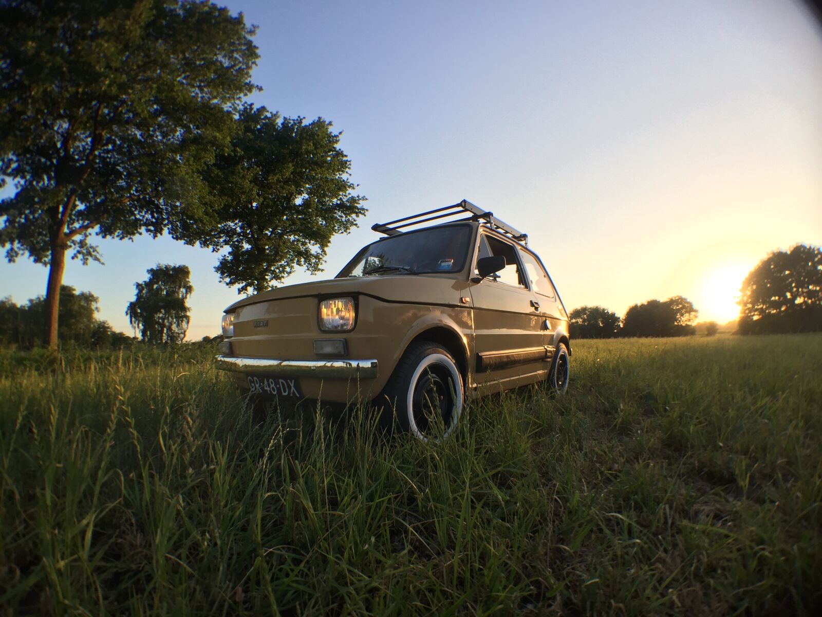 iPhone 6 back camera 4.15mm f/2.2 sample photo. 126, barn, car, cross photography
