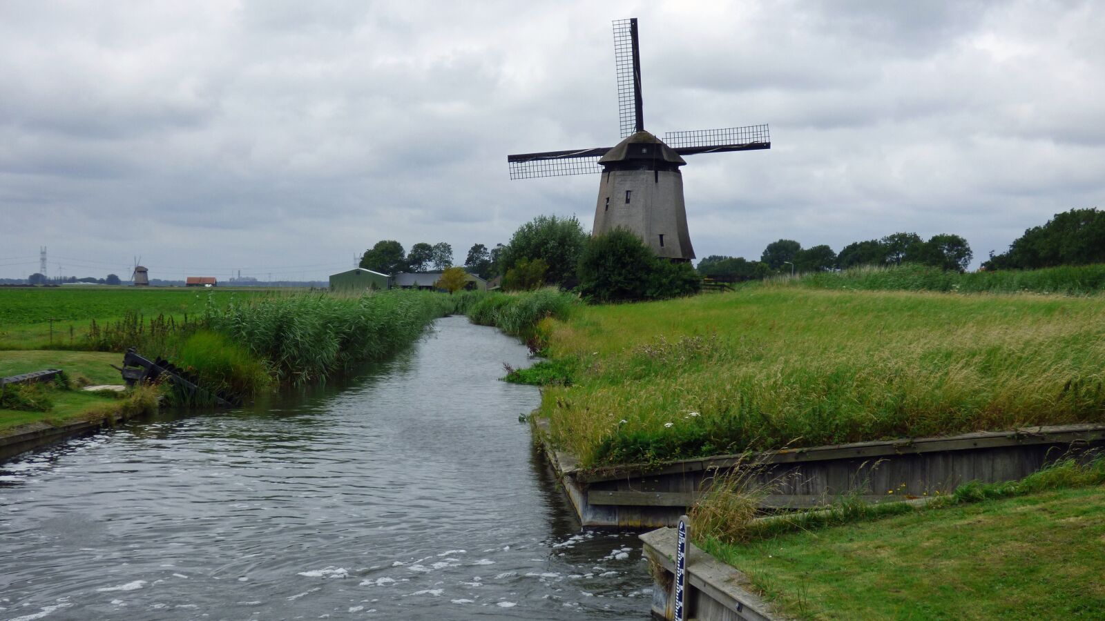 Panasonic Lumix DMC-FZ70 sample photo. Schermerhorn, netherlands, windmill photography