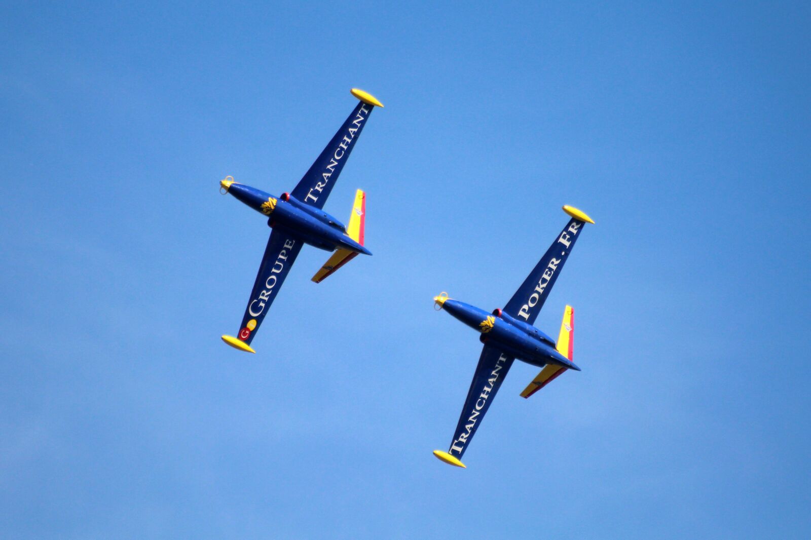 EF100-300mm f/5.6 sample photo. Airshow, duo, aircraft photography
