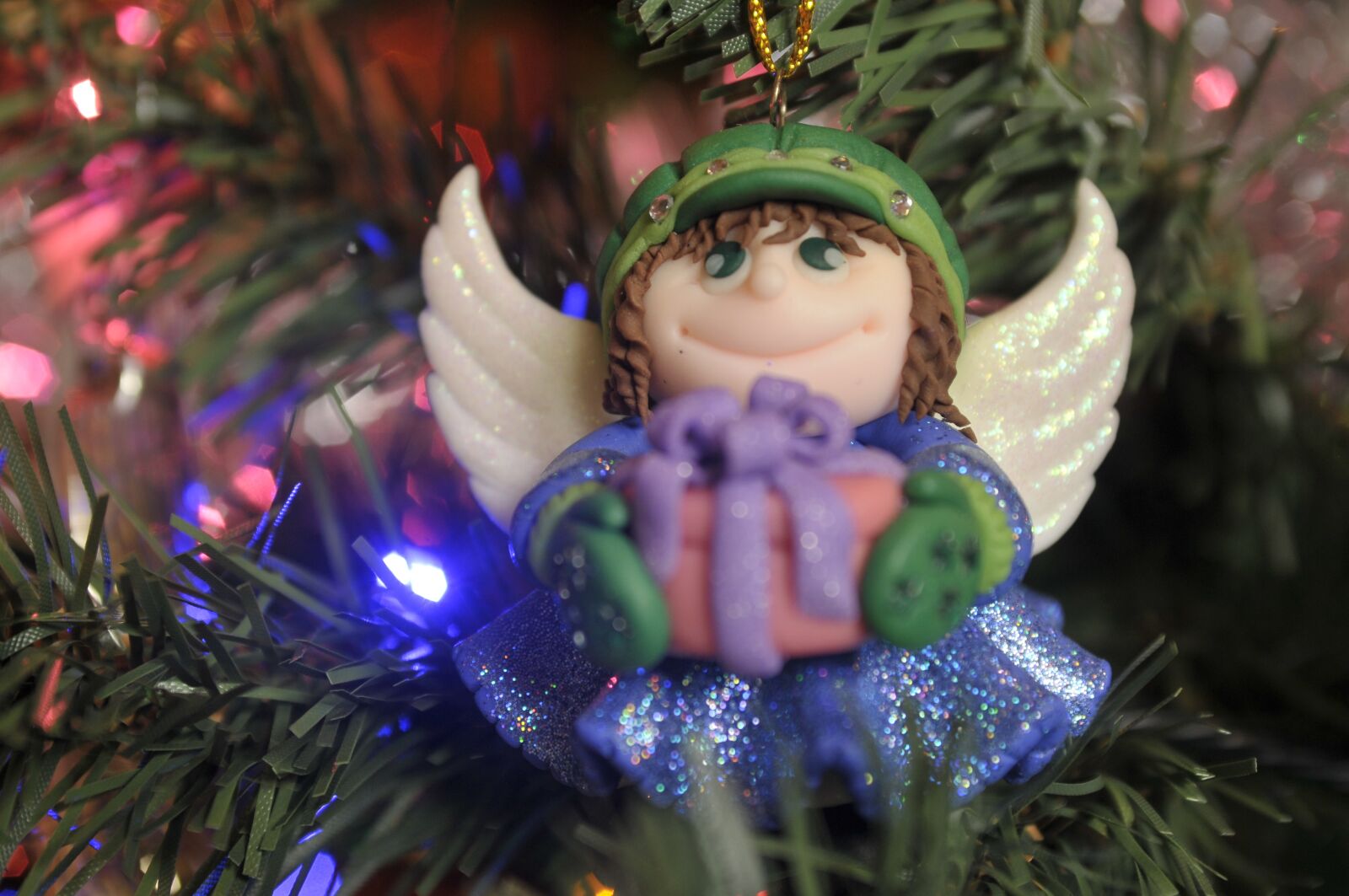 Nikon D300 sample photo. Holidays, angel, christmas tree photography