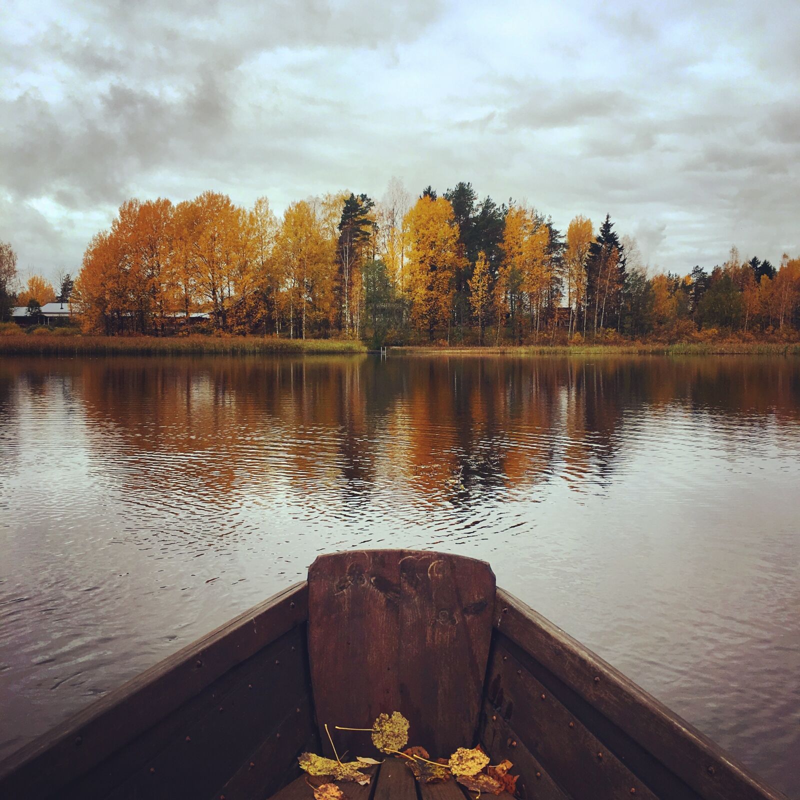 Apple iPhone 6s Plus sample photo. Autumn, lake, boat photography