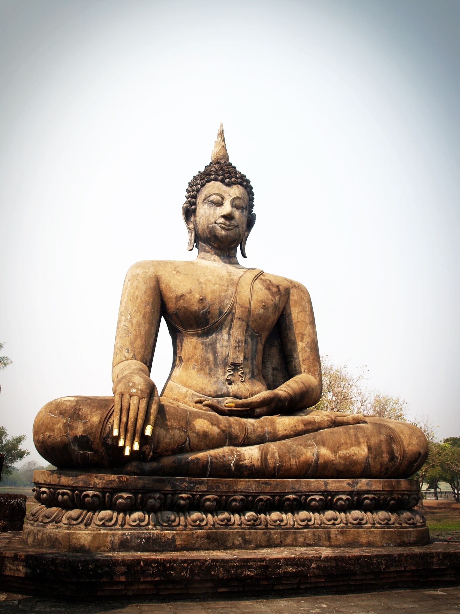 Olympus E-300 (EVOLT E-300) sample photo. Ancient, architecture, art photography