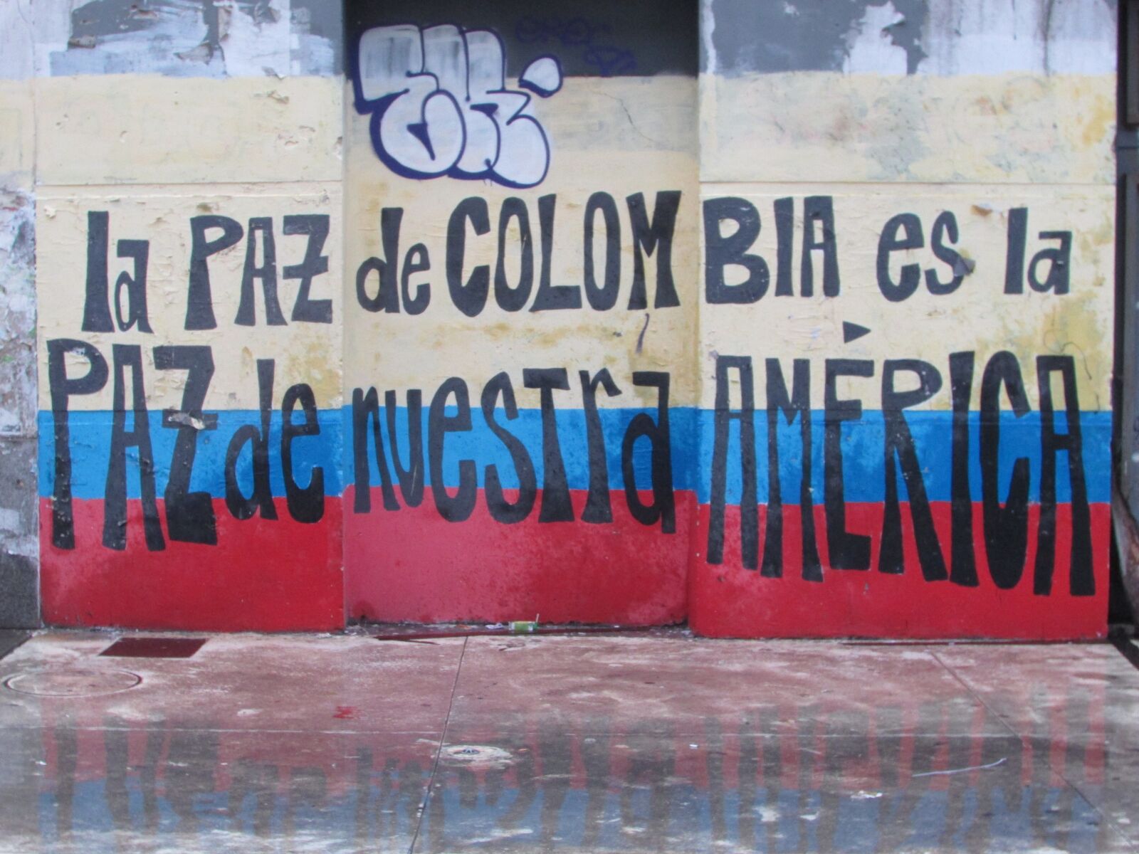 Canon PowerShot SX400 IS sample photo. Uruguay, montevideo, graffiti photography