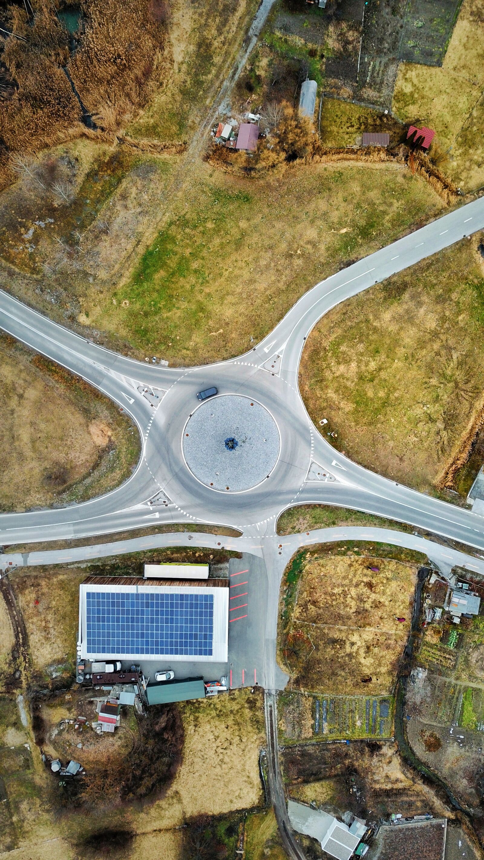 DJI FC220 sample photo. Drone, traffic, roundabout photography