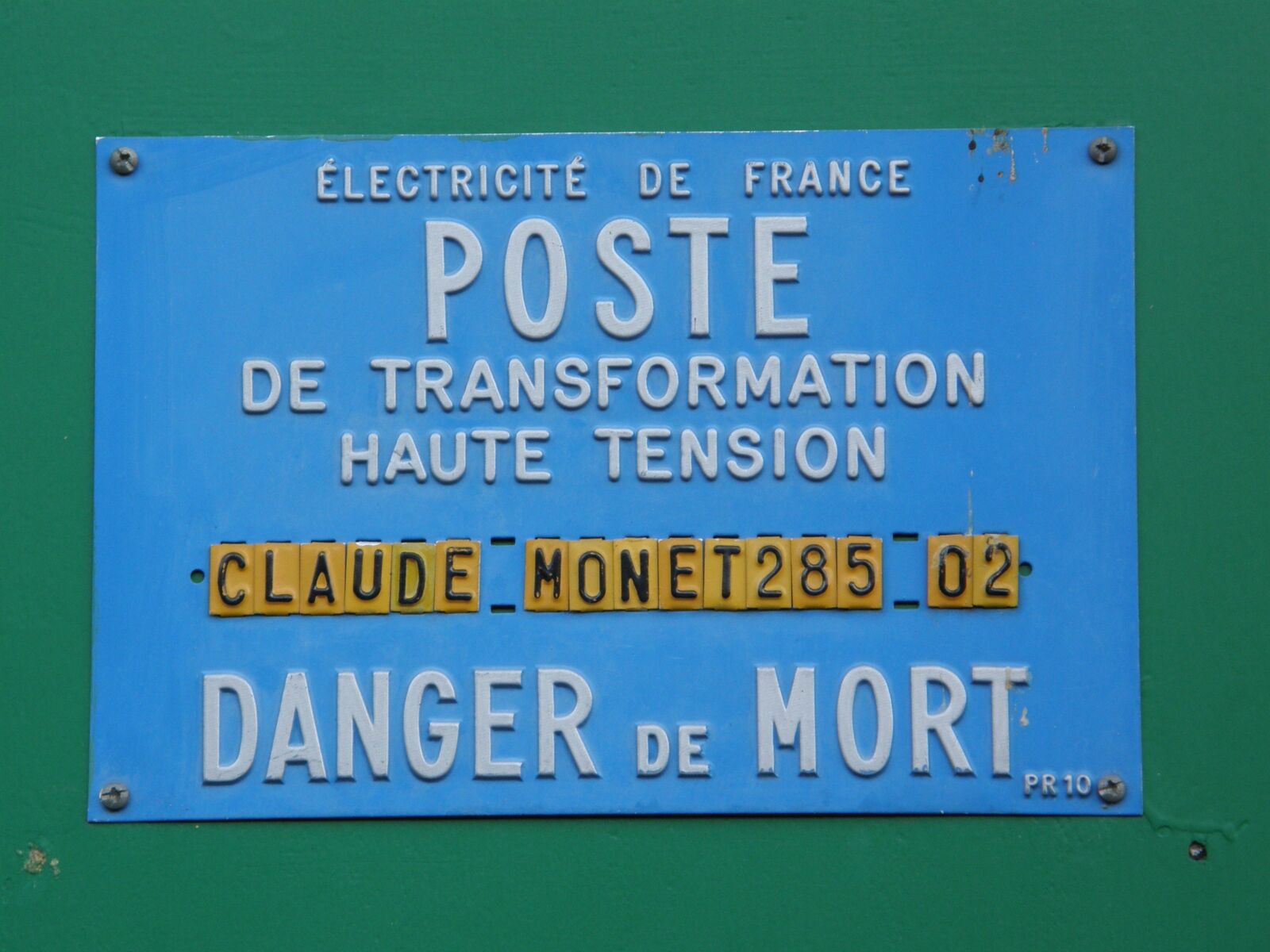 Olympus SP550UZ sample photo. French, sign, danger photography