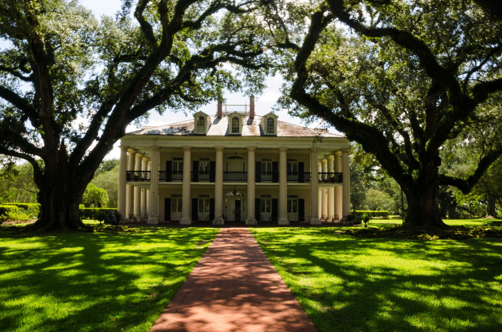 Nikon D5100 sample photo. Oak alley plantation, usa photography