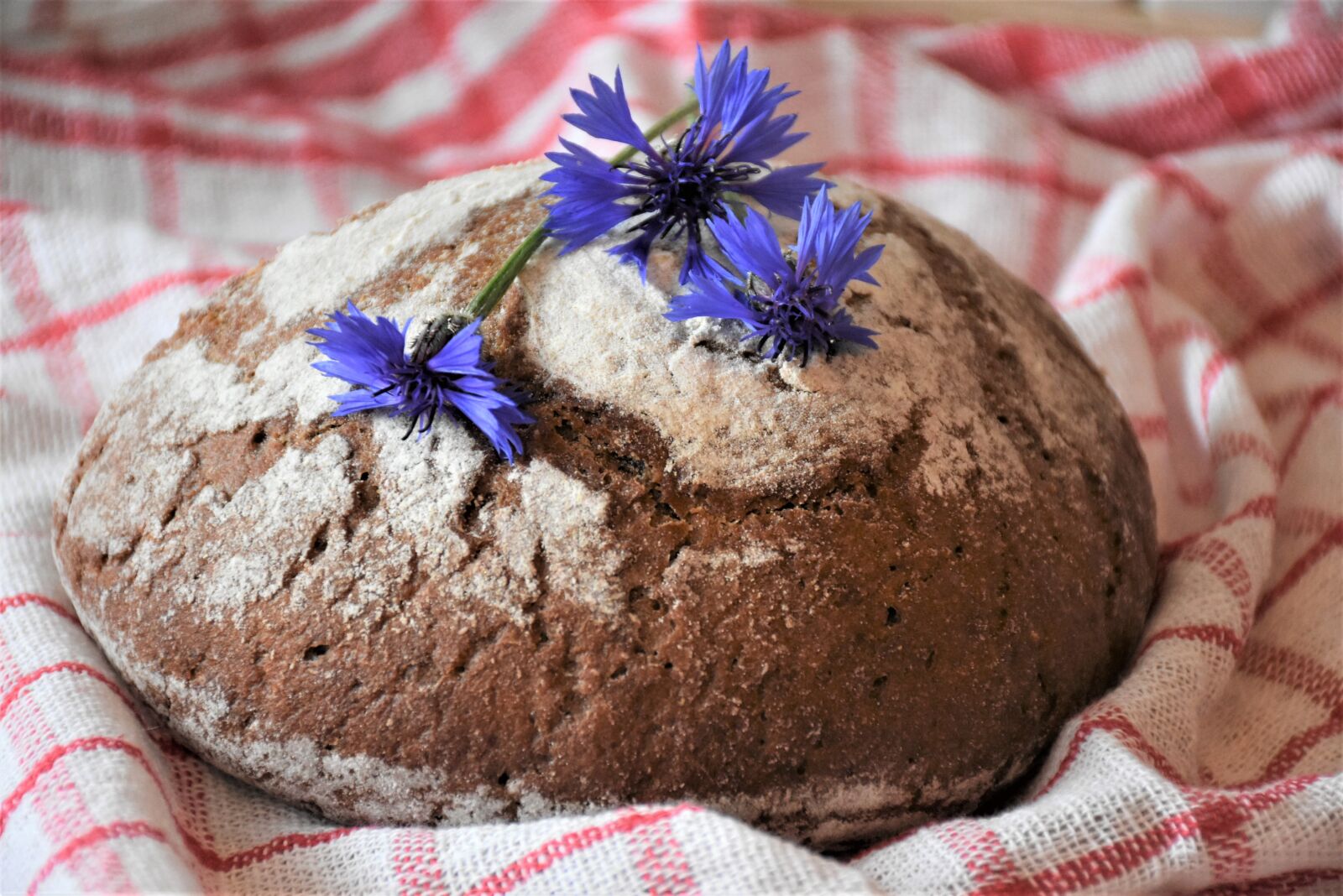 Nikon D7200 sample photo. Bread, loaf, loaf of photography