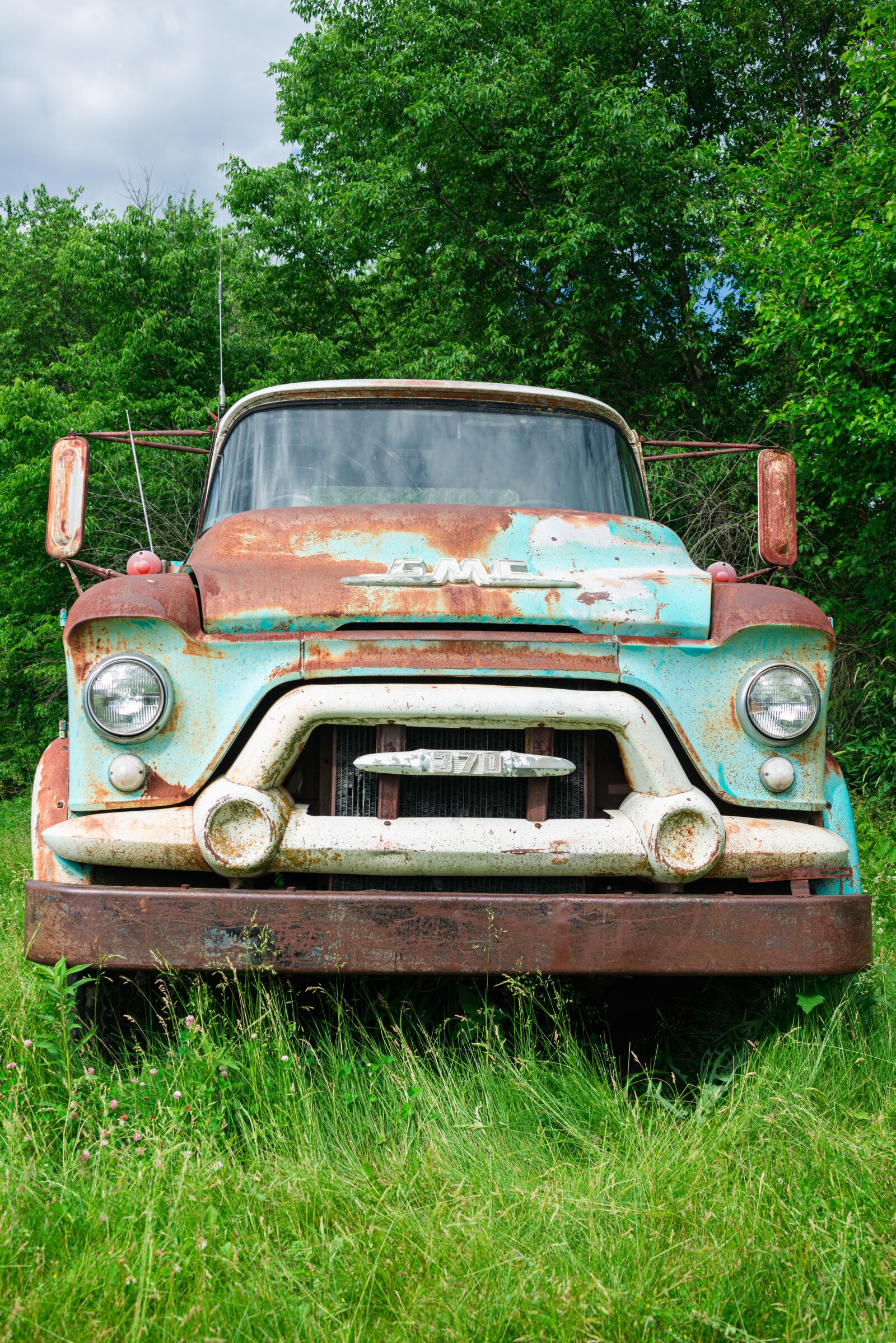 Nikon D800E sample photo. Rusty, car, old photography