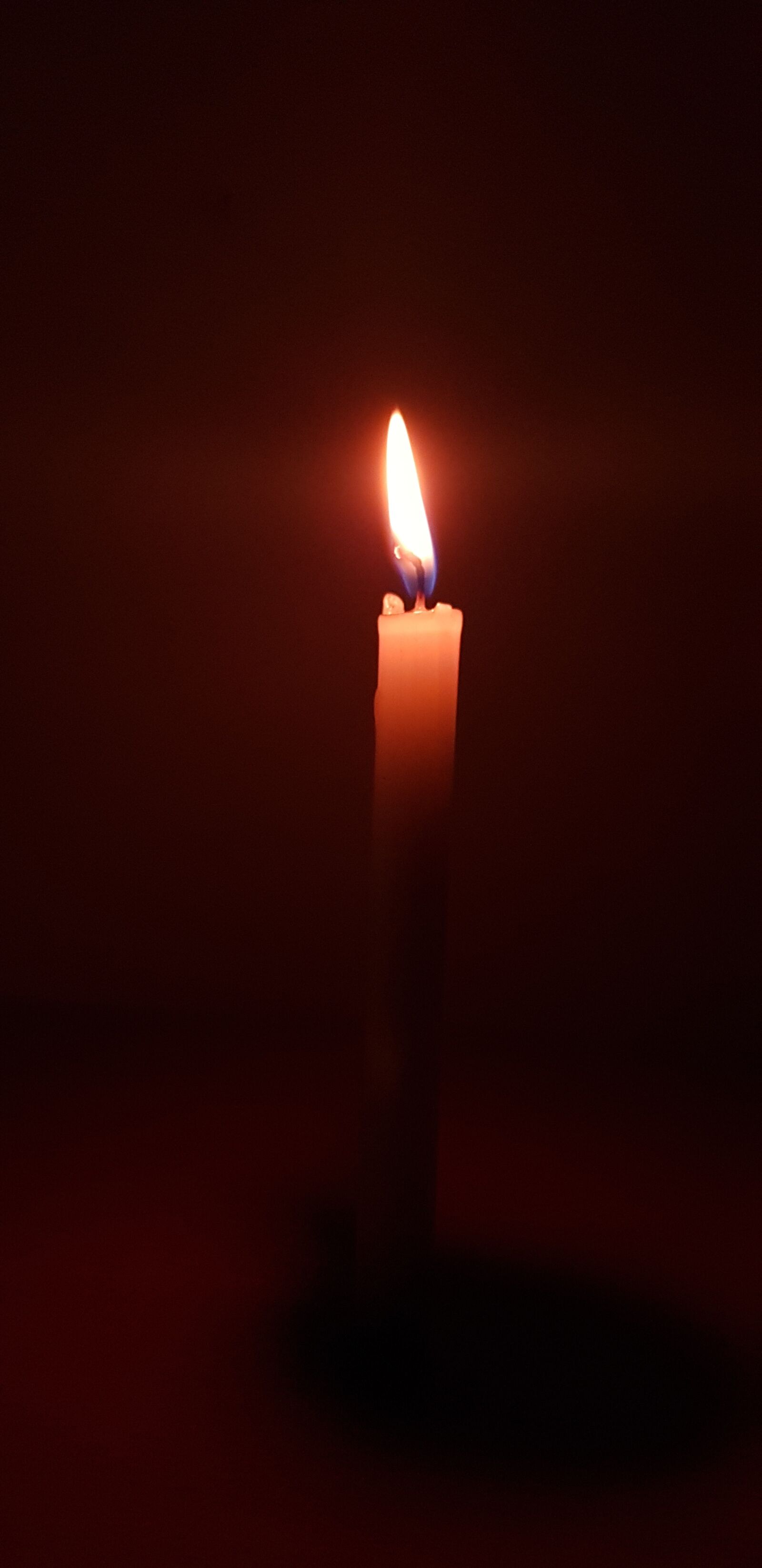 Samsung Galaxy S8 sample photo. Candle, light, background photography