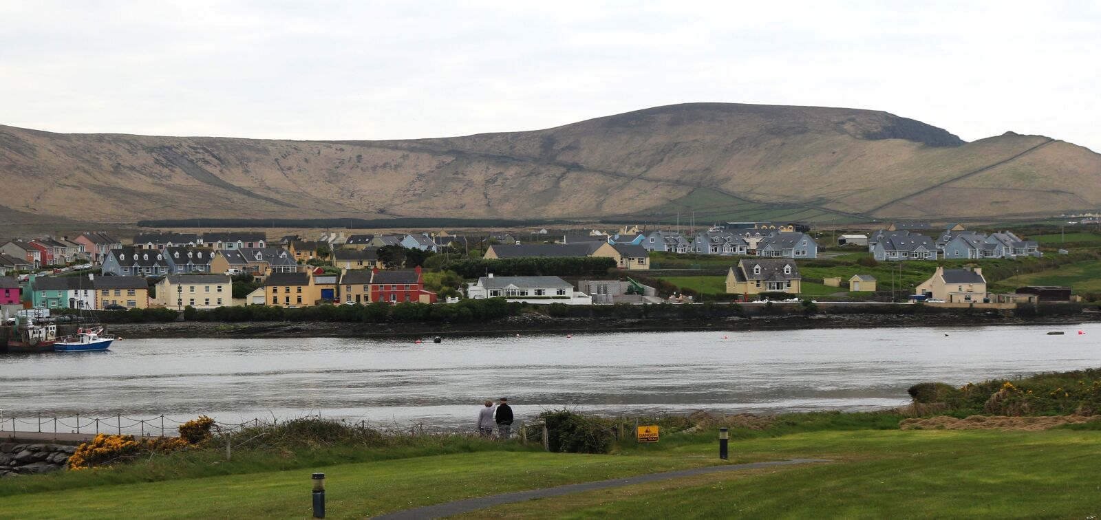 Canon EOS 750D (EOS Rebel T6i / EOS Kiss X8i) sample photo. Coast, ireland, mountains photography