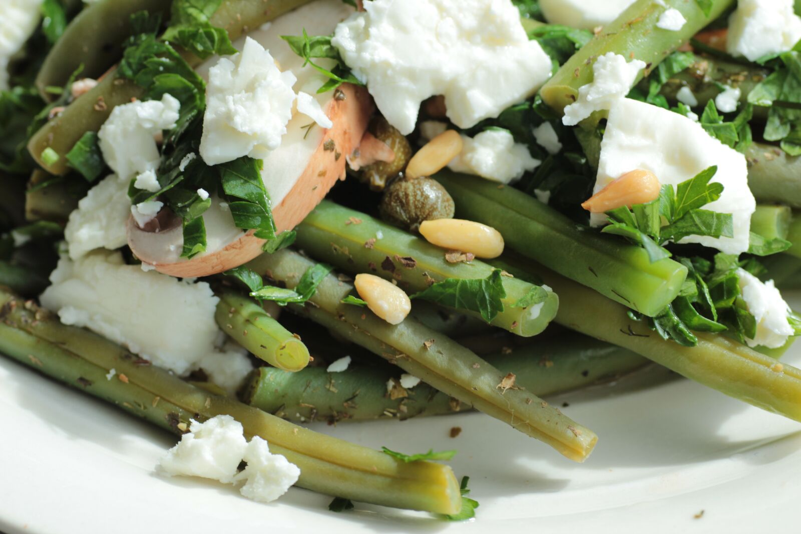 Canon EOS 600D (Rebel EOS T3i / EOS Kiss X5) sample photo. Beans, cheese, vegetables photography