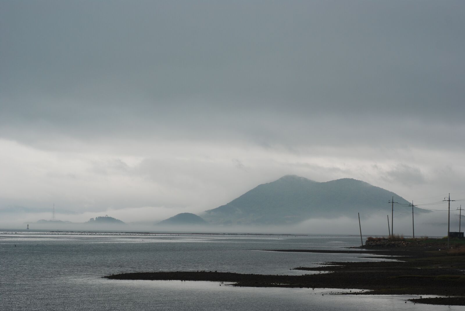 Nikon D80 sample photo. Sea, beach, fog photography