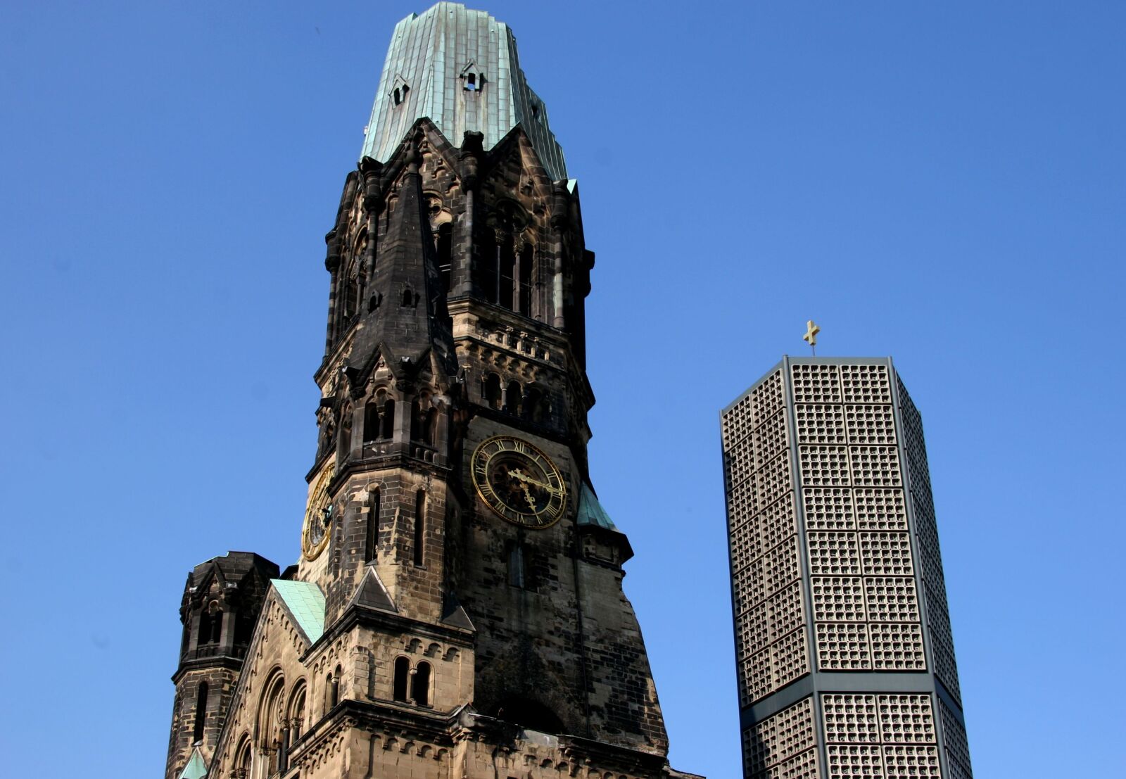 Canon EOS 20D sample photo. Berlin, landmark, church photography