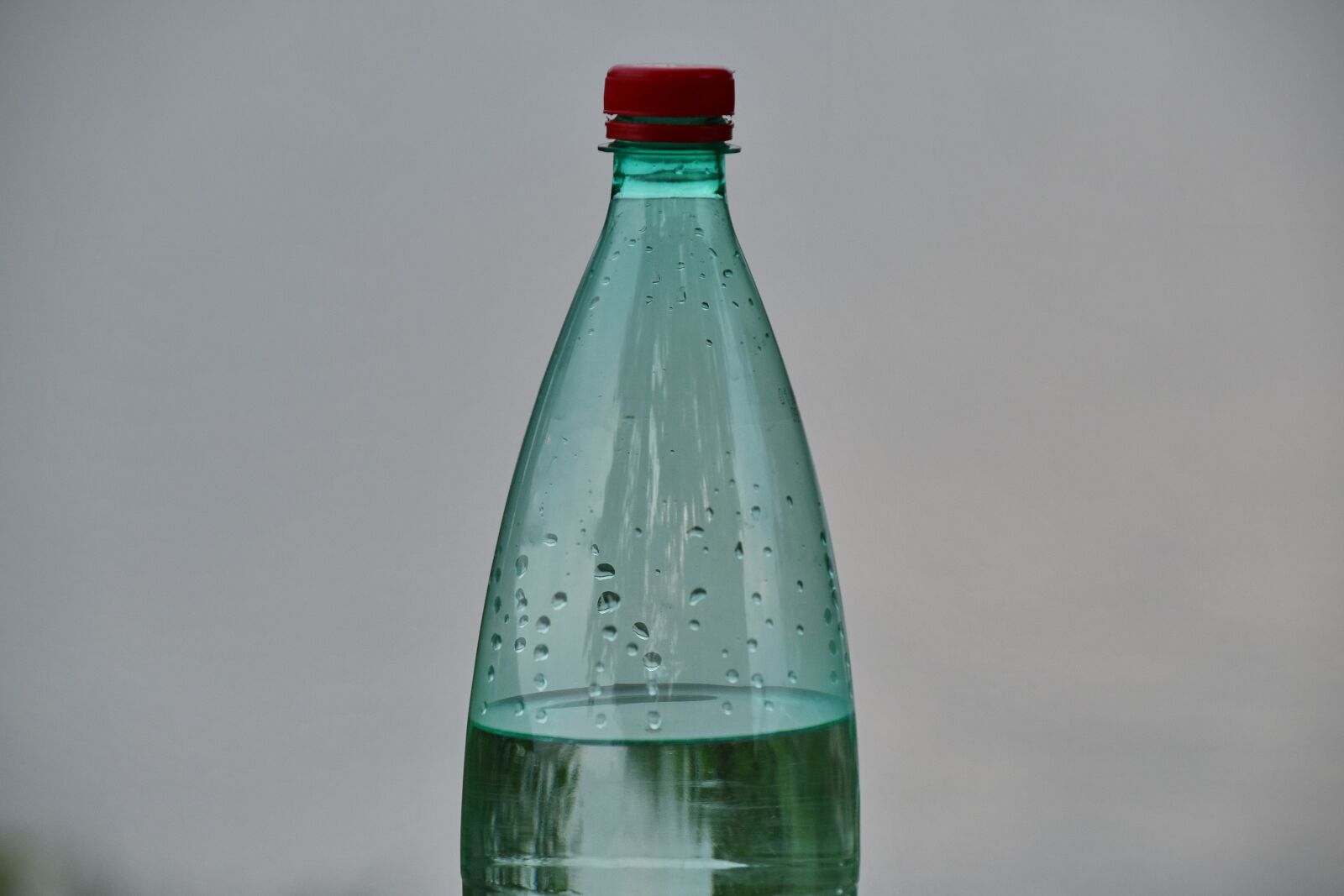 Nikon D5500 sample photo. Aqua, bottled water, liquid photography