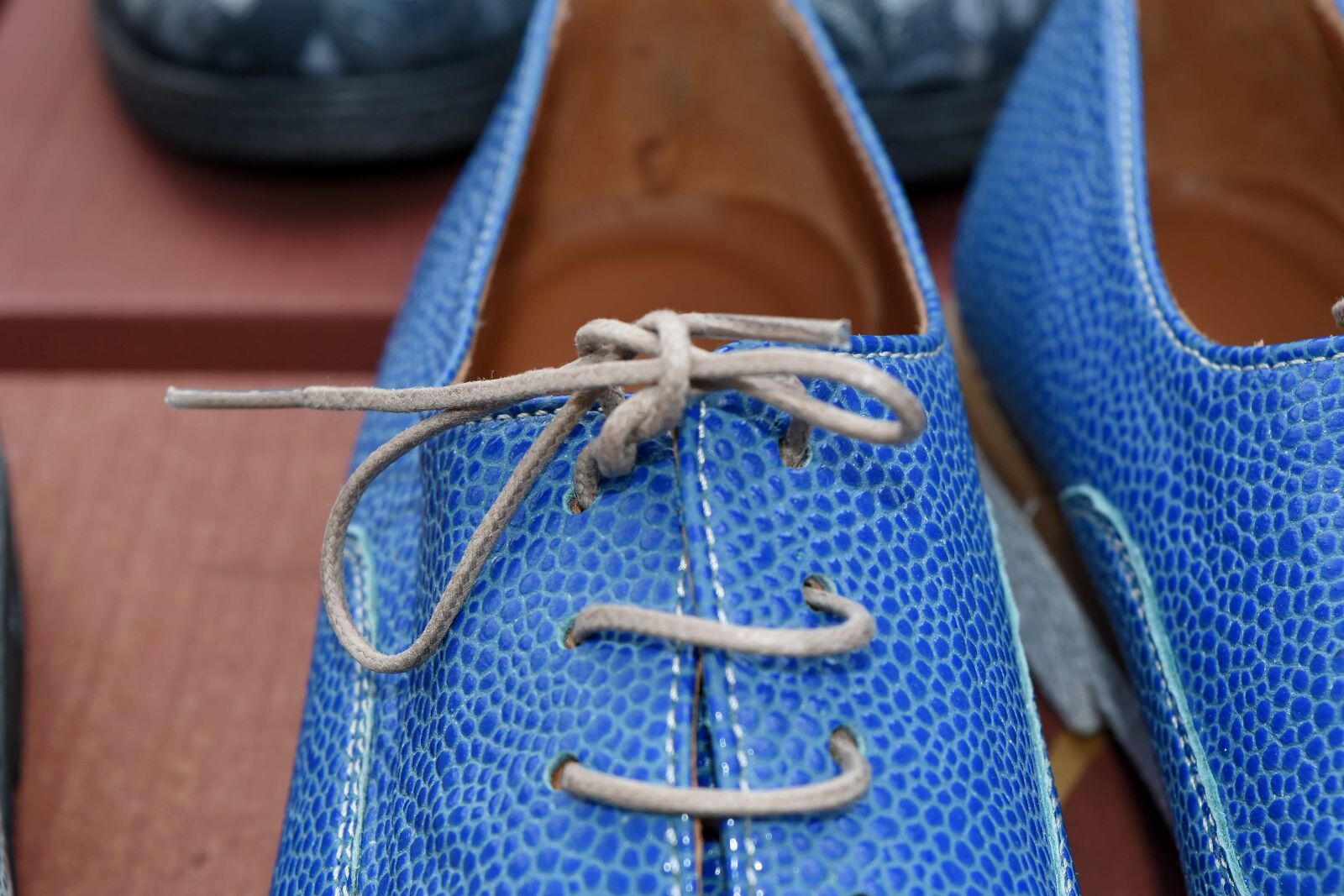 Nikon D5500 sample photo. Shoelace, blue, footwear, fashion photography
