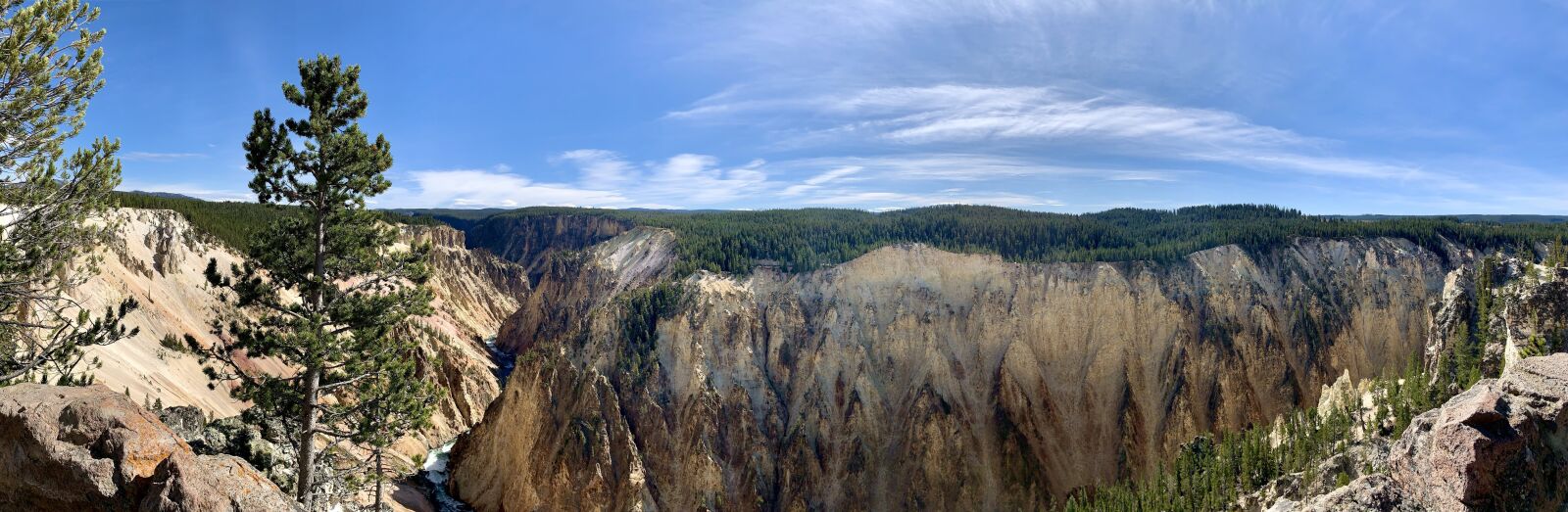 Apple iPhone XS + iPhone XS back camera 4.25mm f/1.8 sample photo. Yellowstone, wyoming, wilderness photography