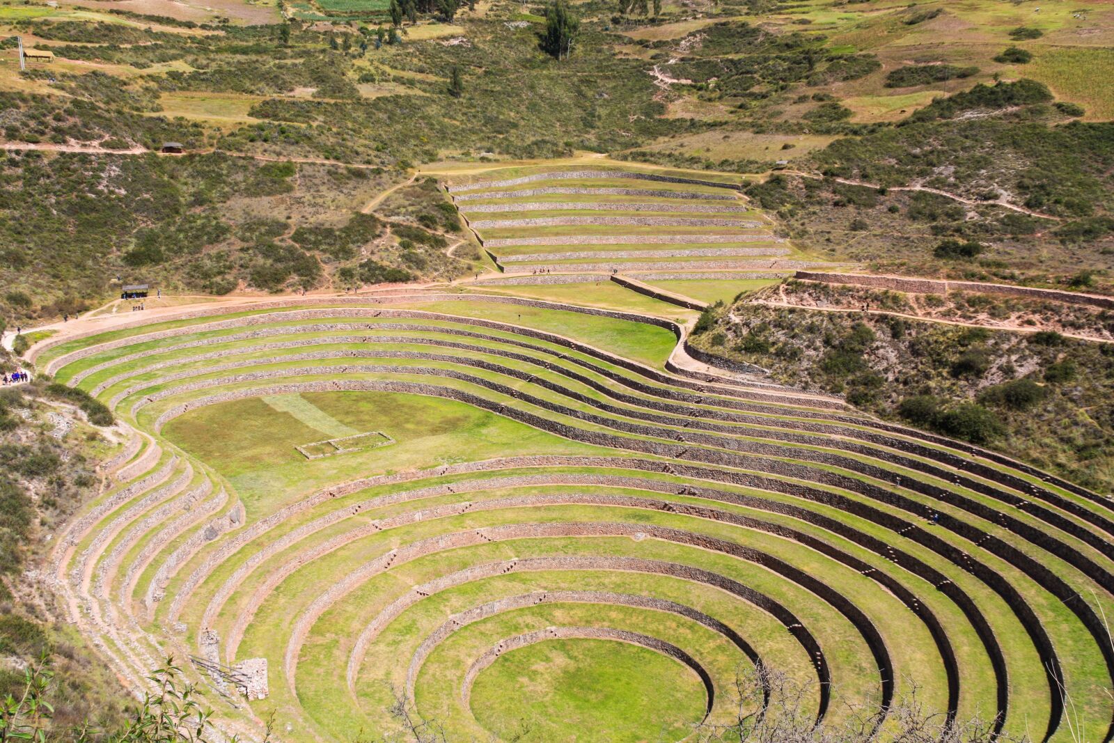 Canon EOS 450D (EOS Rebel XSi / EOS Kiss X2) sample photo. Moray, inca, ruin photography