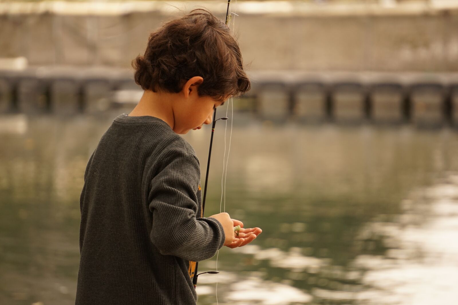 Sony a6000 sample photo. Child, fishing, cane photography