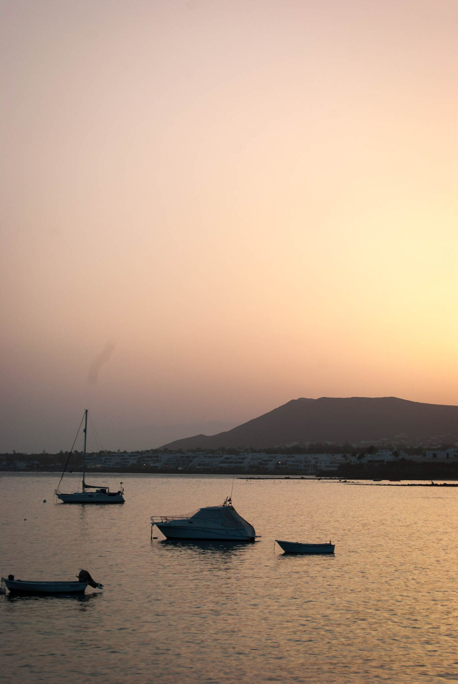 Nikon D40X sample photo. Boat, lanzarote, ocean, sunset photography