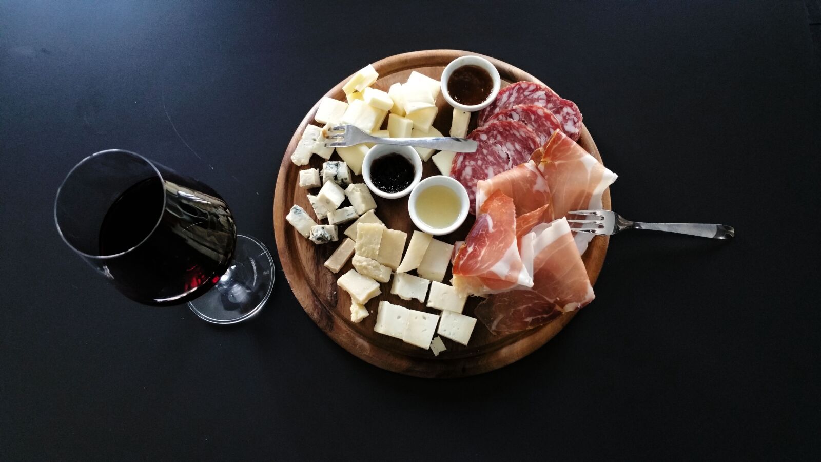 Samsung Galaxy Note4 sample photo. Food, wine, cheese photography