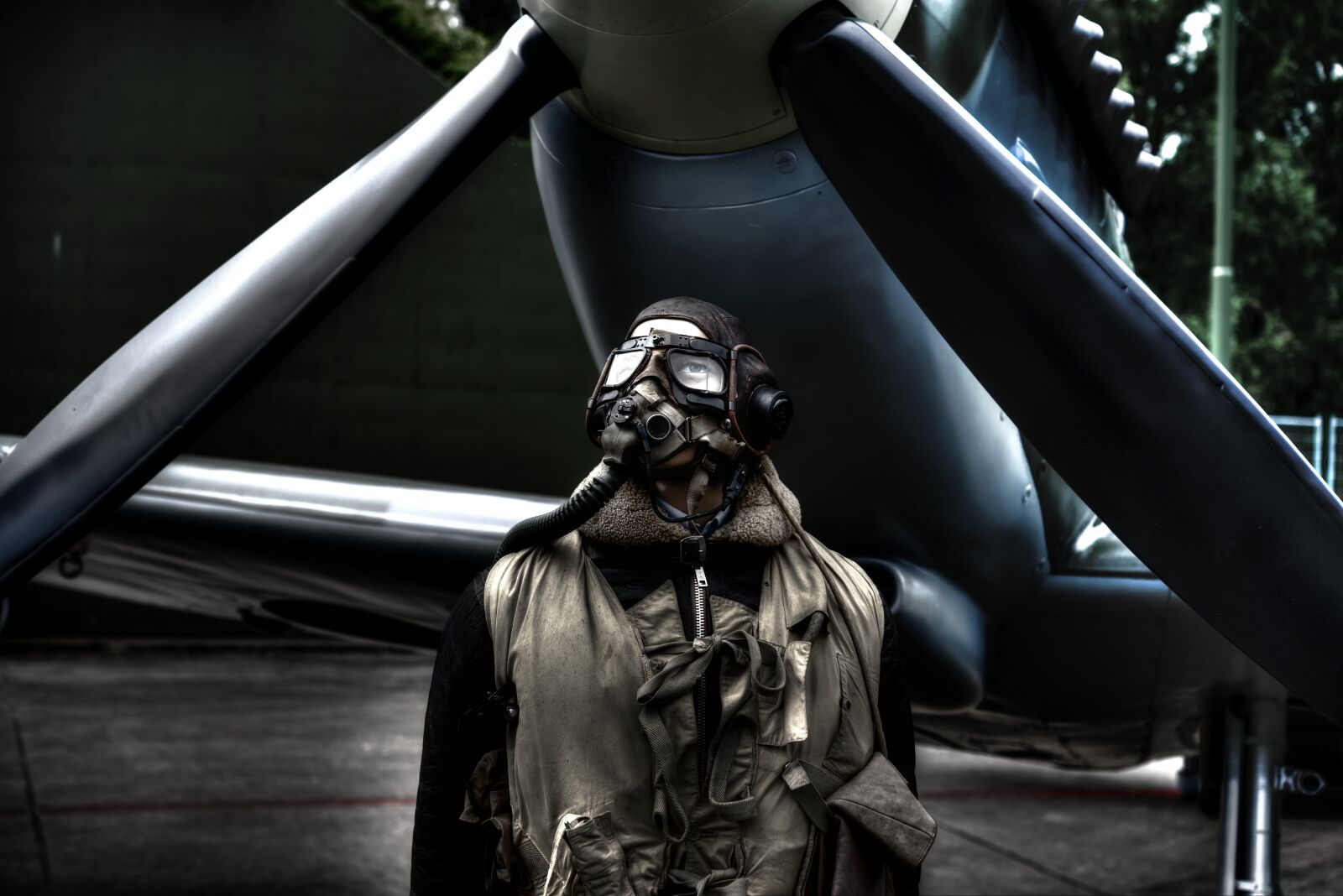Nikon D600 sample photo. Pilot, standing, plane photography