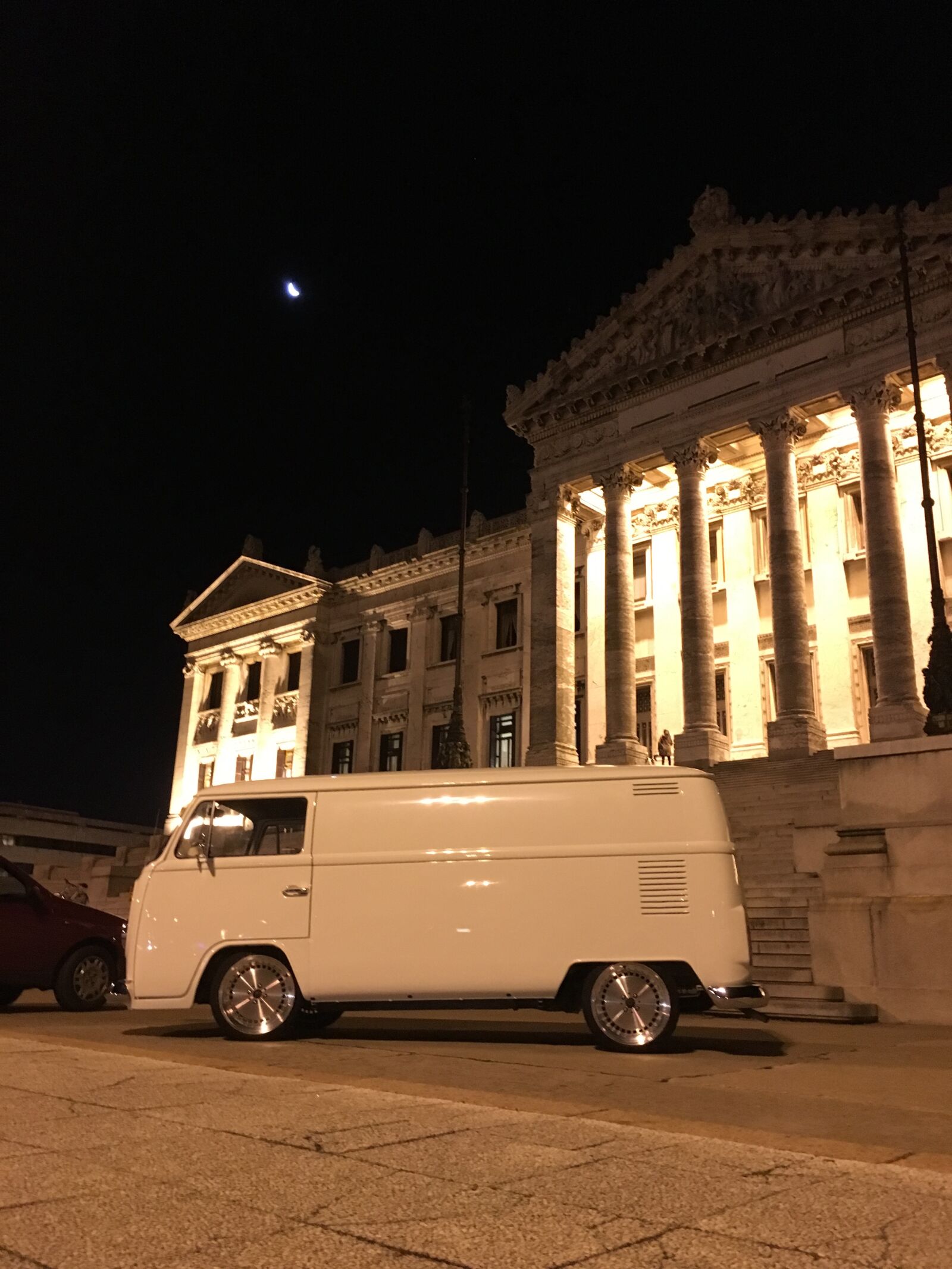 Apple iPhone 6s sample photo. Kombi, palacio, legislativo, perla photography