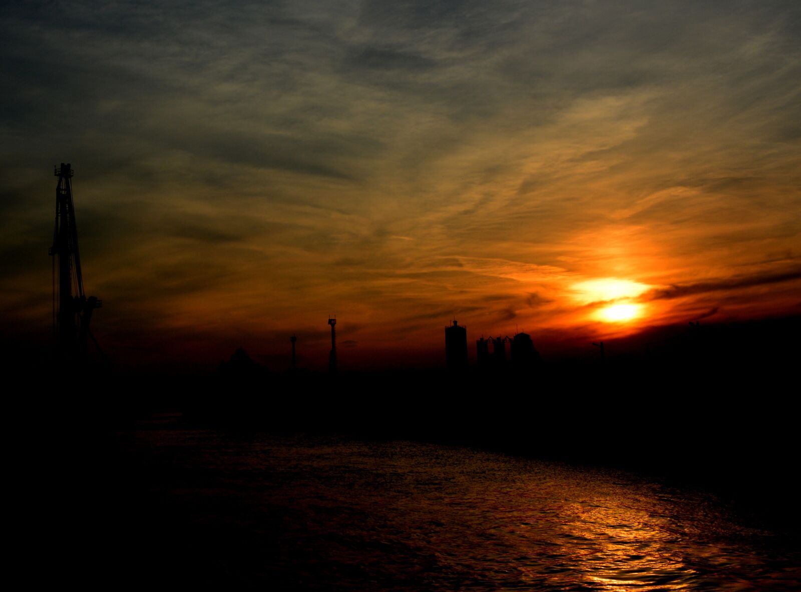 Nikon D5200 sample photo. Sunset, sun, sky photography