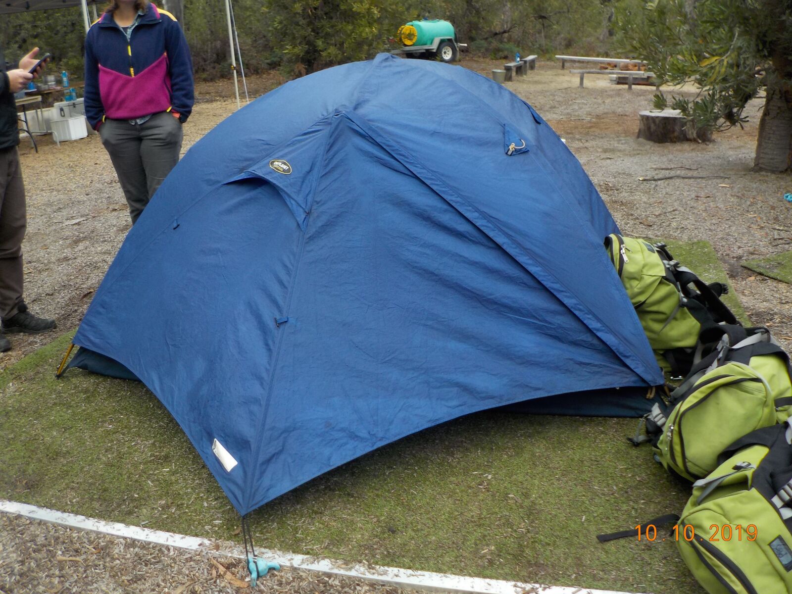 Nikon Coolpix S33 sample photo. Tent, camping, camp photography