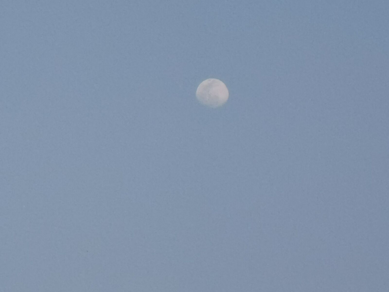 HUAWEI P30 sample photo. Moon, sky, at dusk photography