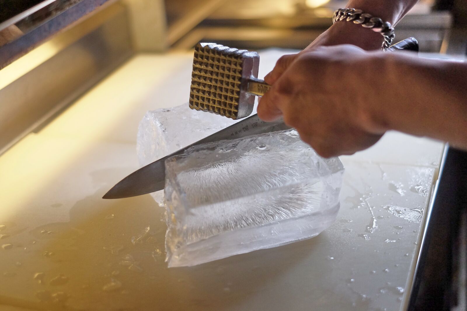 Fujifilm X-T1 sample photo. Ice, chopper, hammer photography