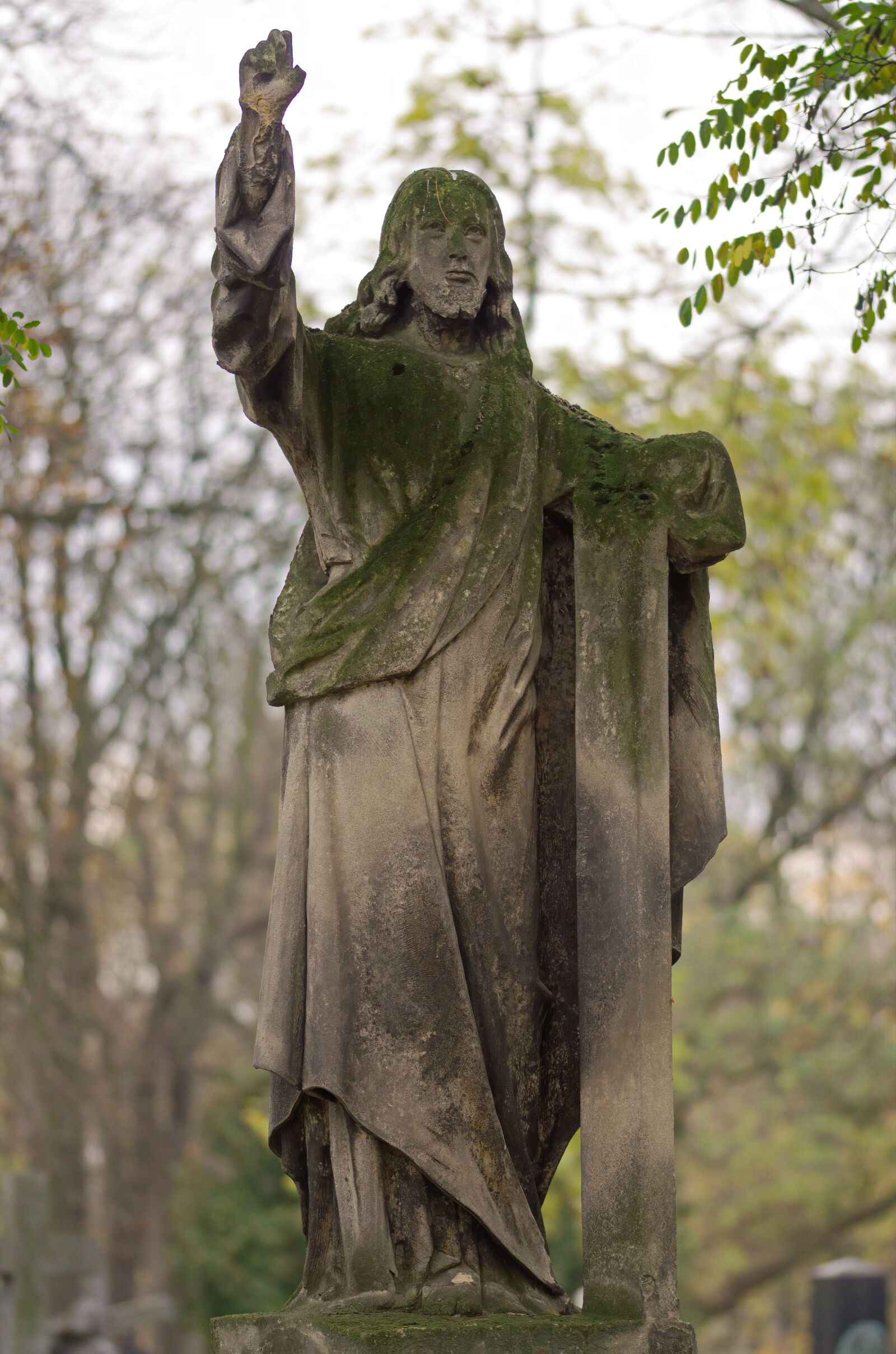 Nikon D5100 sample photo. Sculpture, stone, moss photography