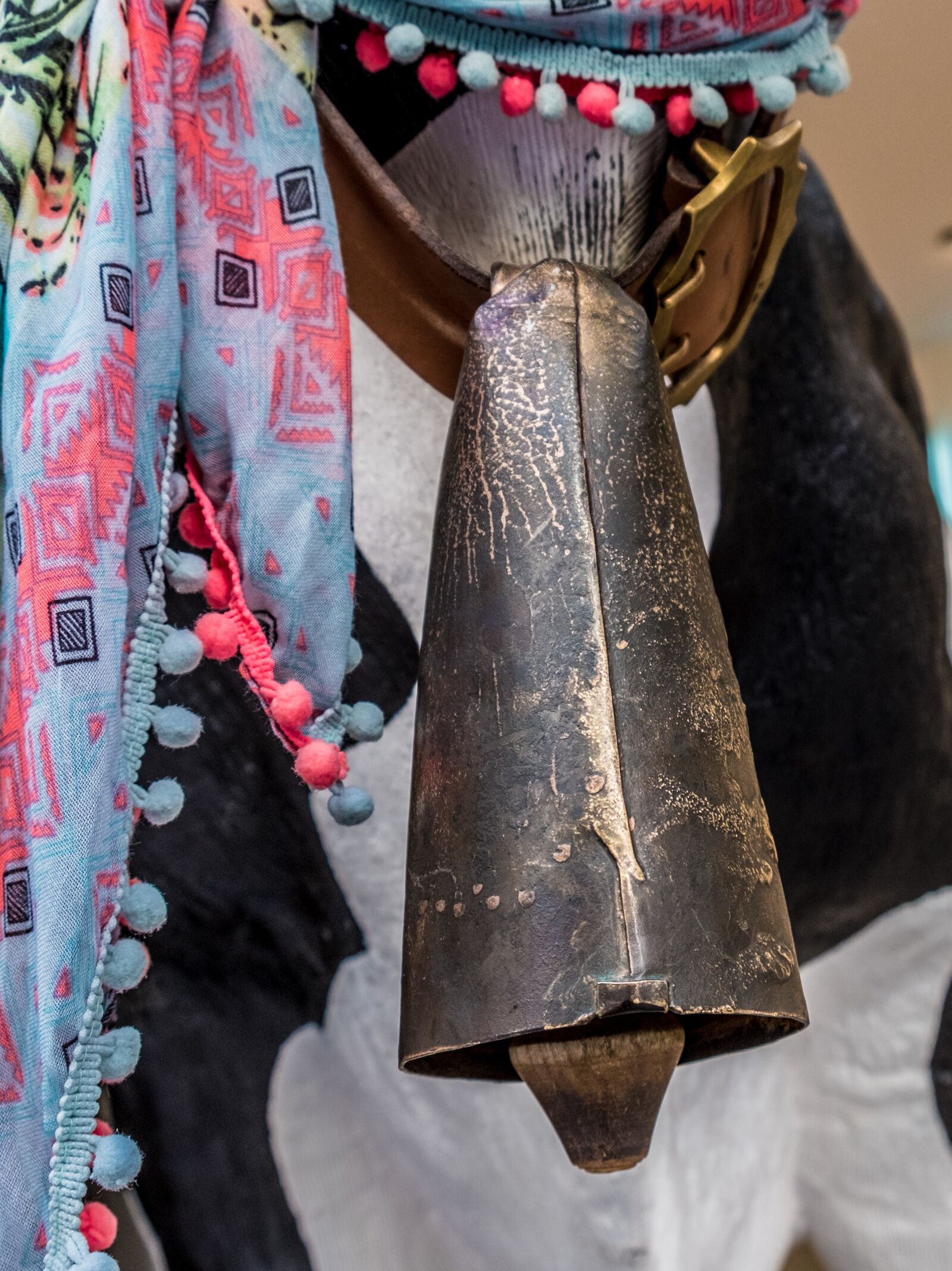 Fujifilm X-T2 sample photo. Cowbell, sound, campaign photography