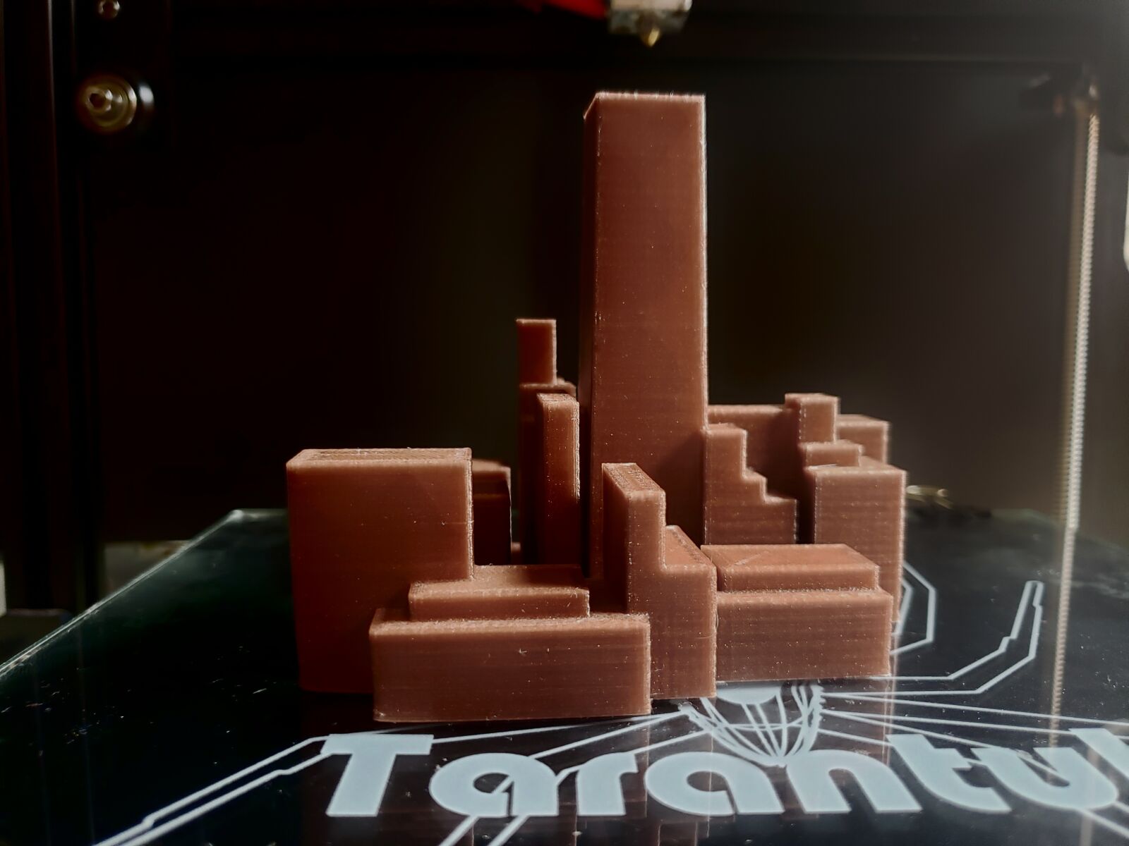 Samsung Galaxy Note9 sample photo. 3d printing, buildings, daredevil photography