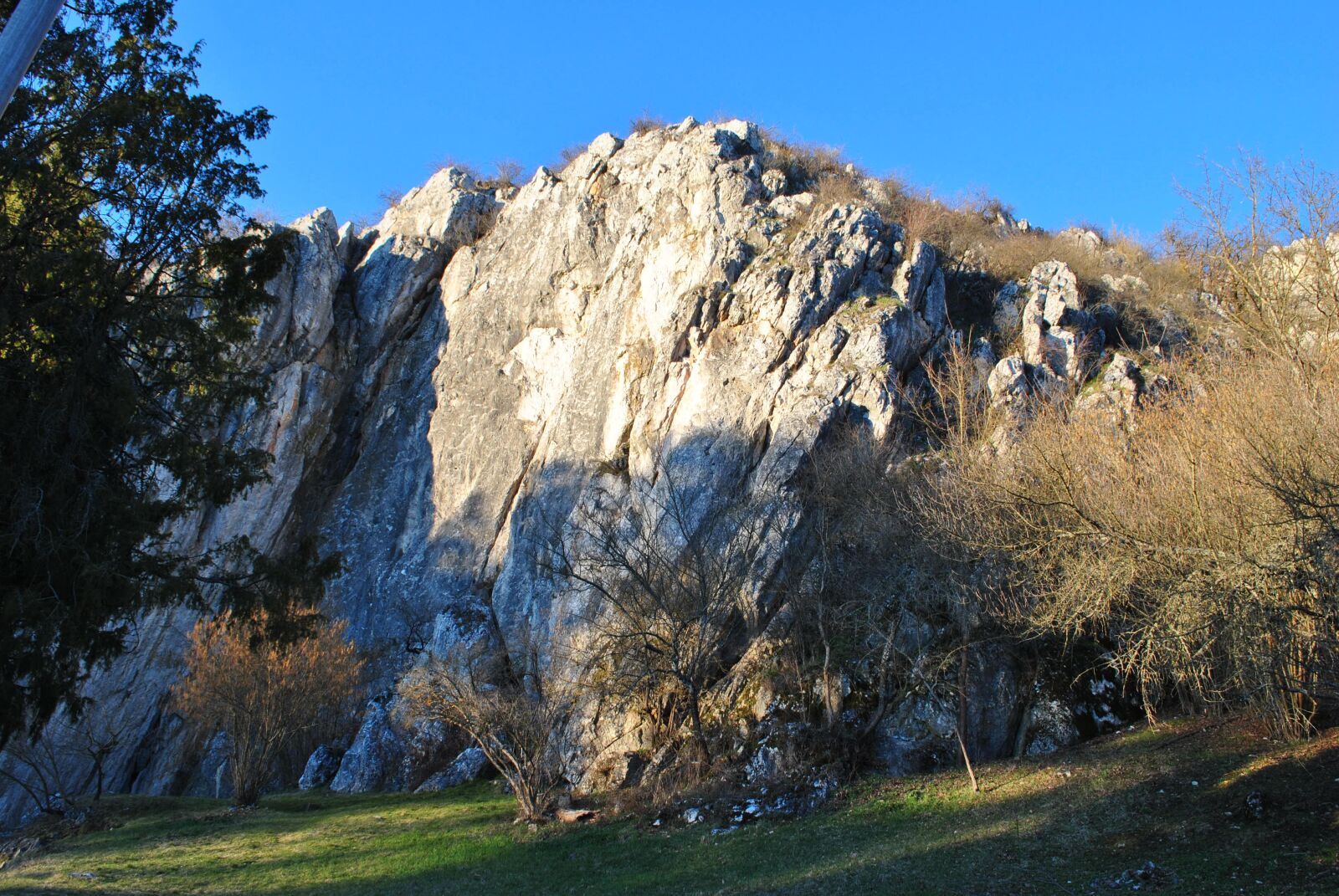 Nikon D3000 sample photo. Cliff, stones, landscape photography