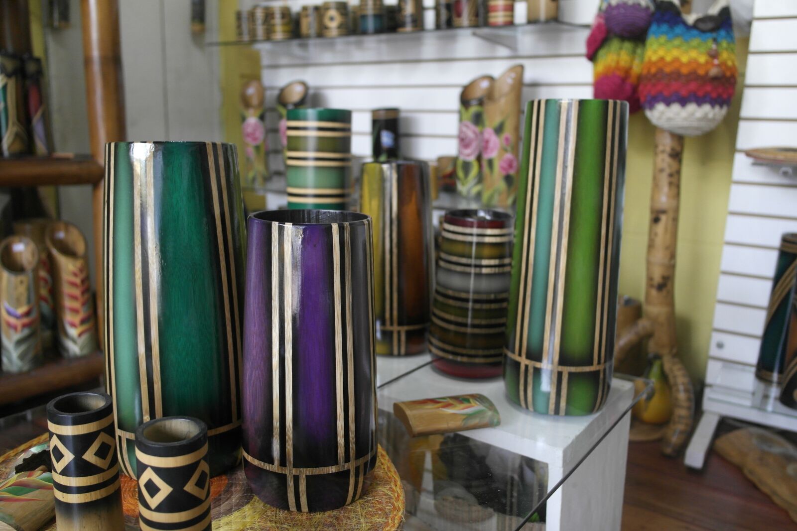 Samsung NX1000 sample photo. Crafts, bamboo, natural photography