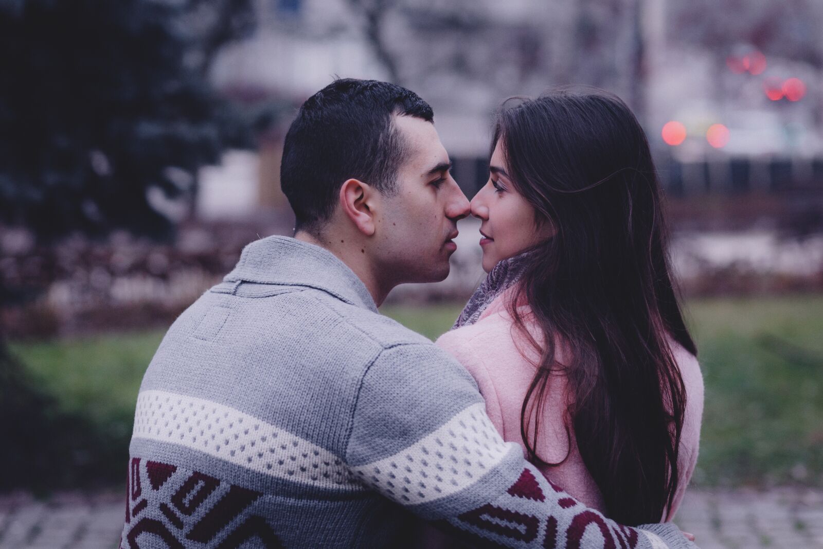 Canon EF 85mm F1.8 USM sample photo. People, couple, love photography