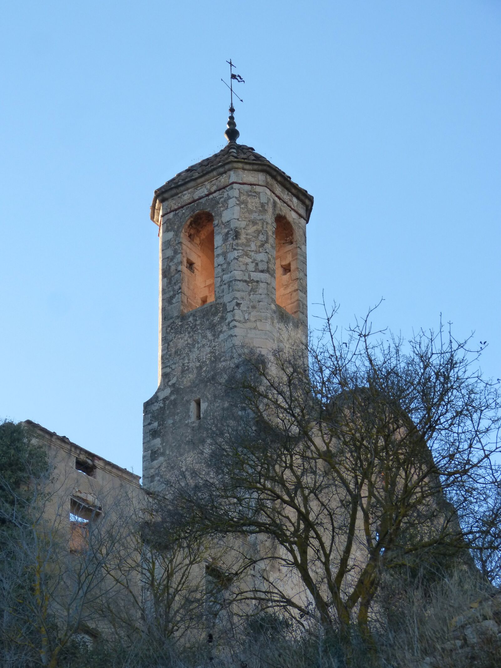Panasonic DMC-FZ62 sample photo. Church, ruin, bell tower photography