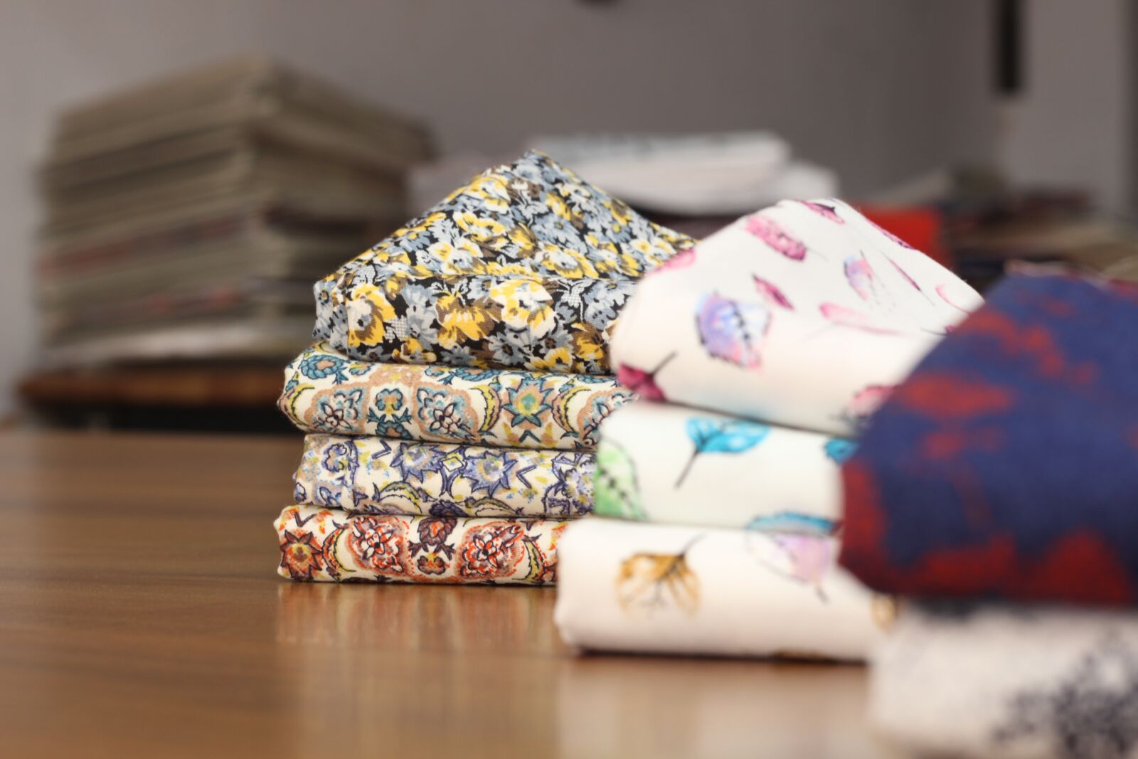 Canon EOS 700D (EOS Rebel T5i / EOS Kiss X7i) + Canon EF 50mm F1.8 STM sample photo. Floral prints, prints, floral photography