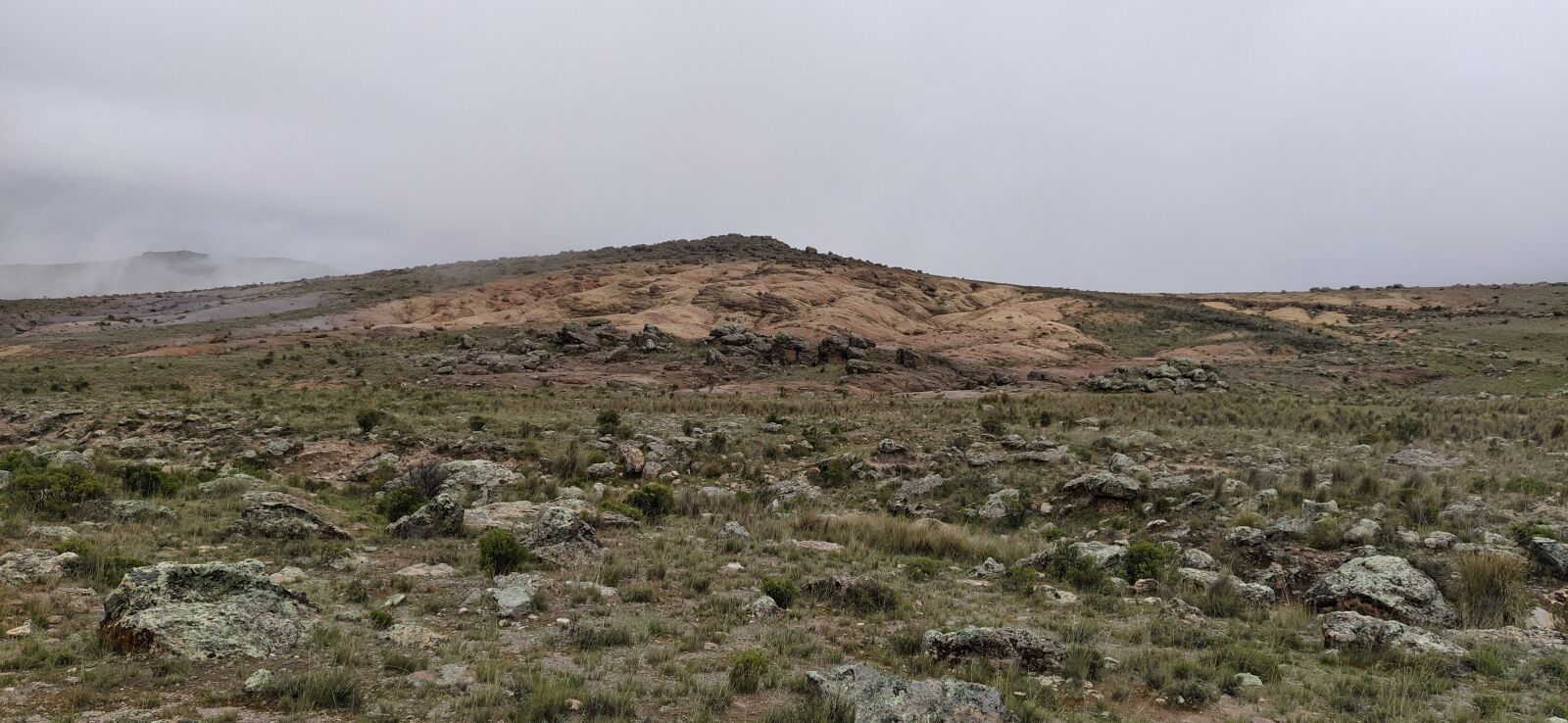 Xiaomi Mi A3 sample photo. Hill, cerro colorado, height photography