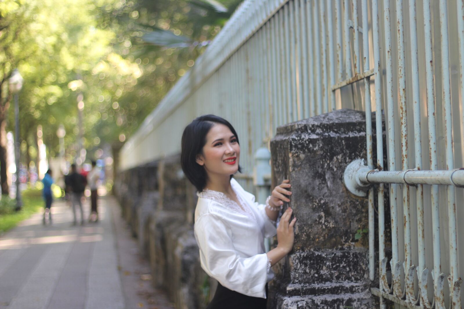 Canon EOS 1300D (EOS Rebel T6 / EOS Kiss X80) + Canon EF 50mm F1.8 STM sample photo. Vietnamese, asian, asia photography