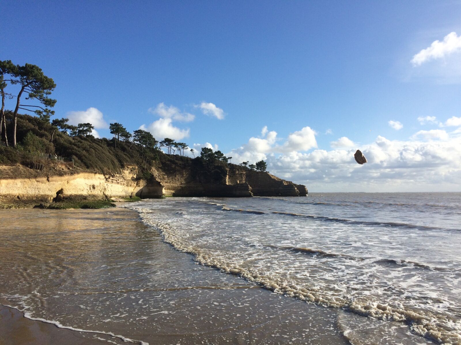 iPhone 5s back camera 4.15mm f/2.2 sample photo. Sea, beach, ocean photography