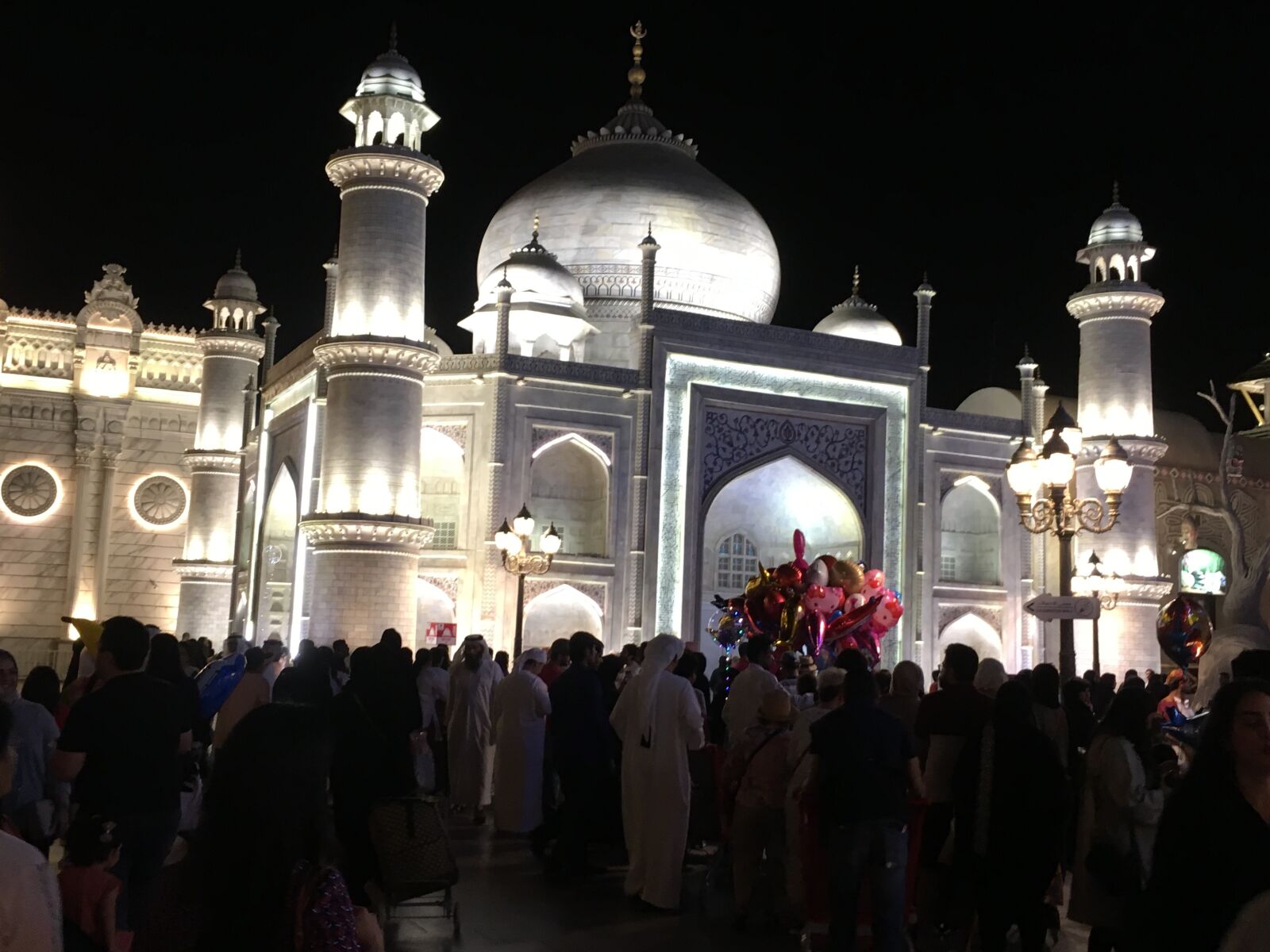Apple iPhone 6s sample photo. Dubai, architecture, tourism photography