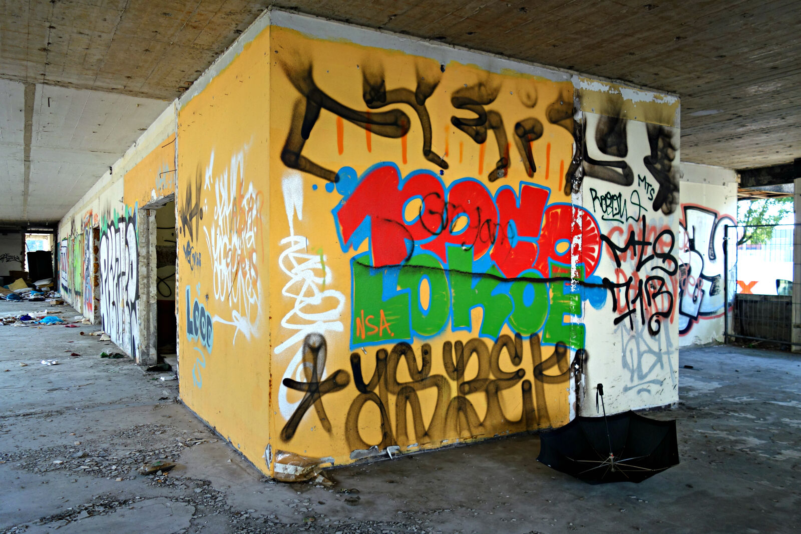Sony Cyber-shot DSC-RX100 sample photo. Abandoned, block, building, decay photography