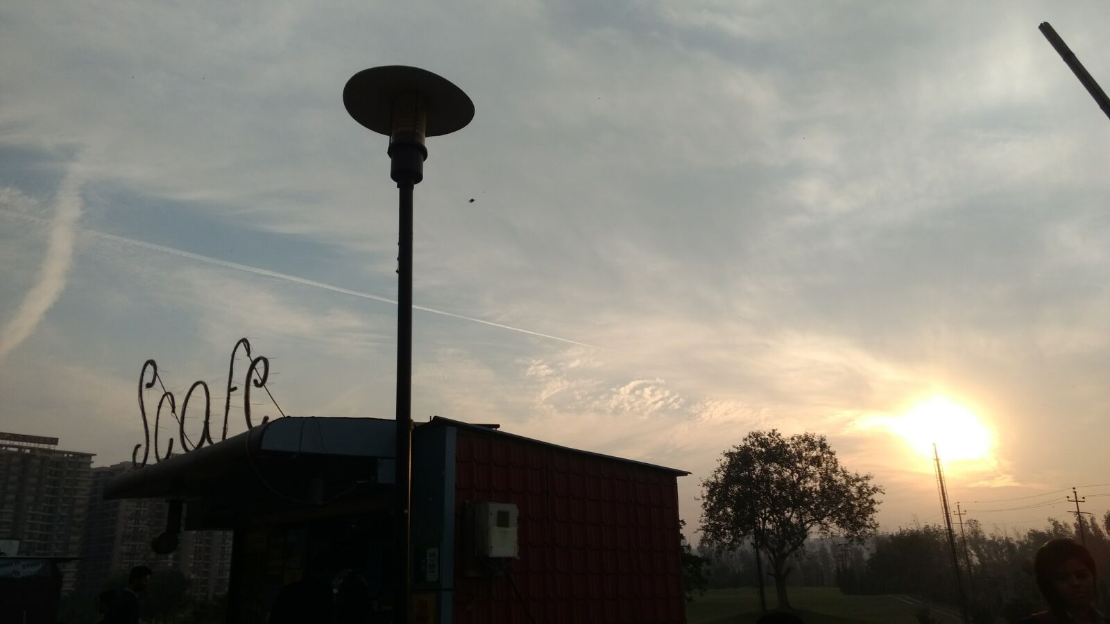 Motorola Moto G (4) sample photo. Evening, sun photography