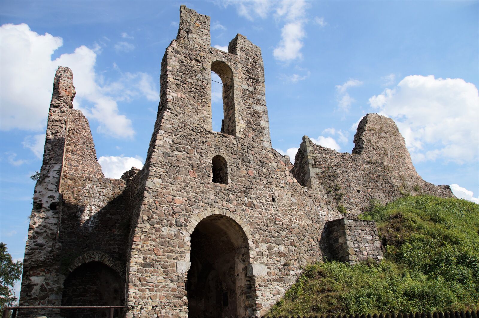 Sony SLT-A58 sample photo. Castle, potštejn, ruins photography