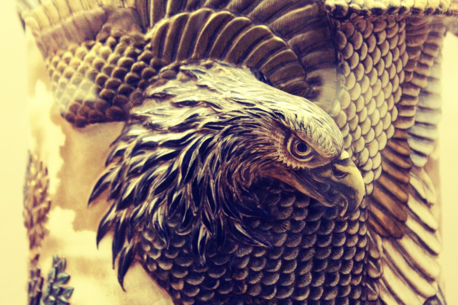 Canon EOS 700D (EOS Rebel T5i / EOS Kiss X7i) sample photo. Eagle, wooden eagle, wild photography