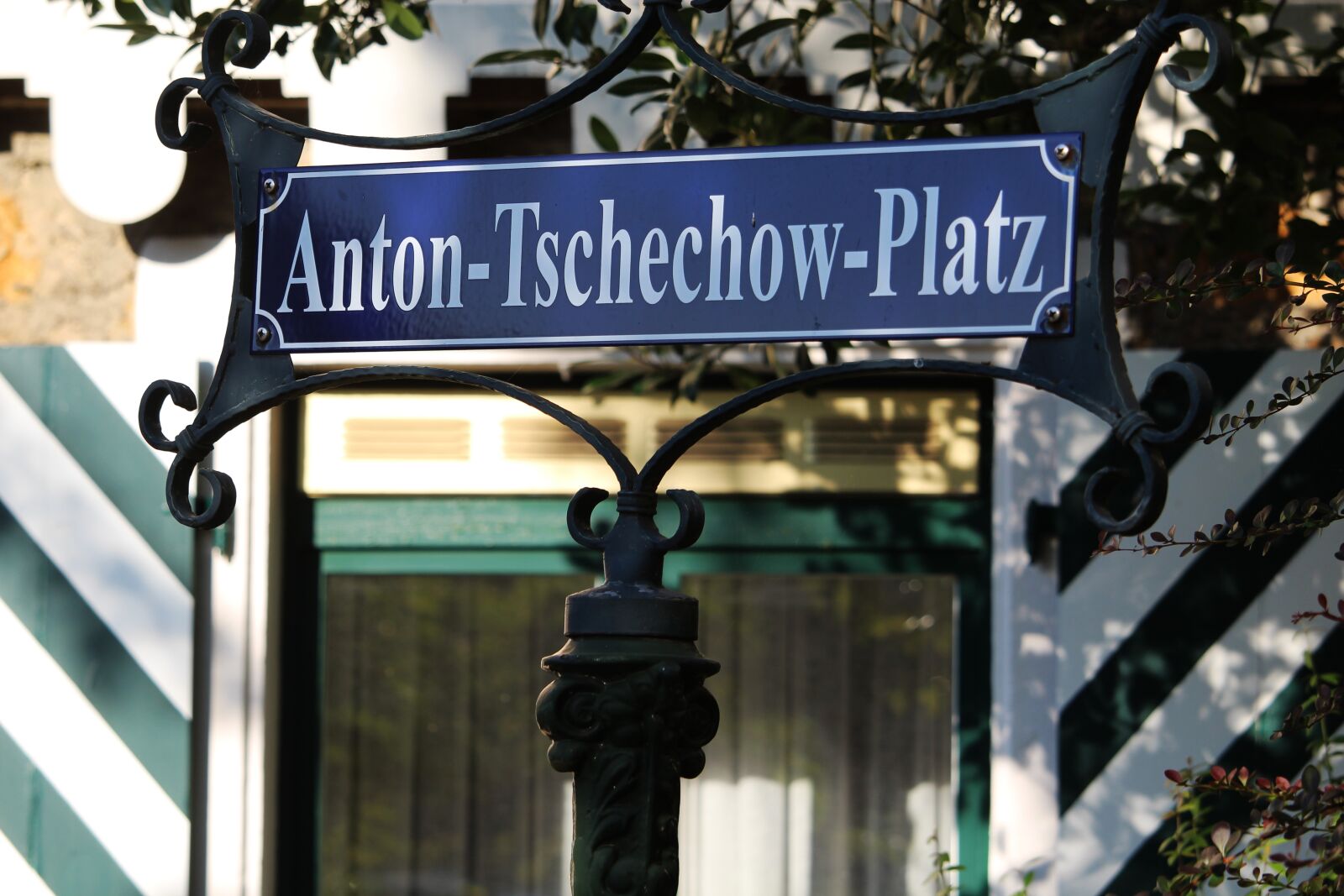 Canon EF-S 55-250mm F4-5.6 IS STM sample photo. Badenweiler, anton chekhov, space photography