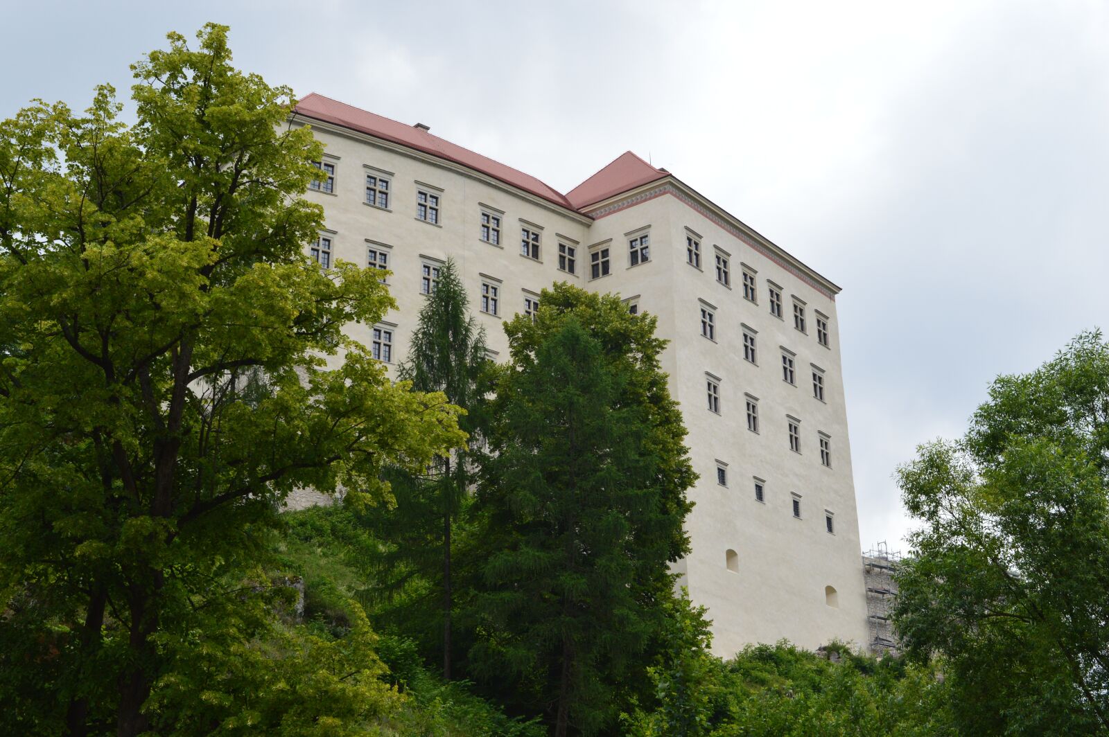 Nikon D3200 sample photo. Pieskowa ska a castle photography